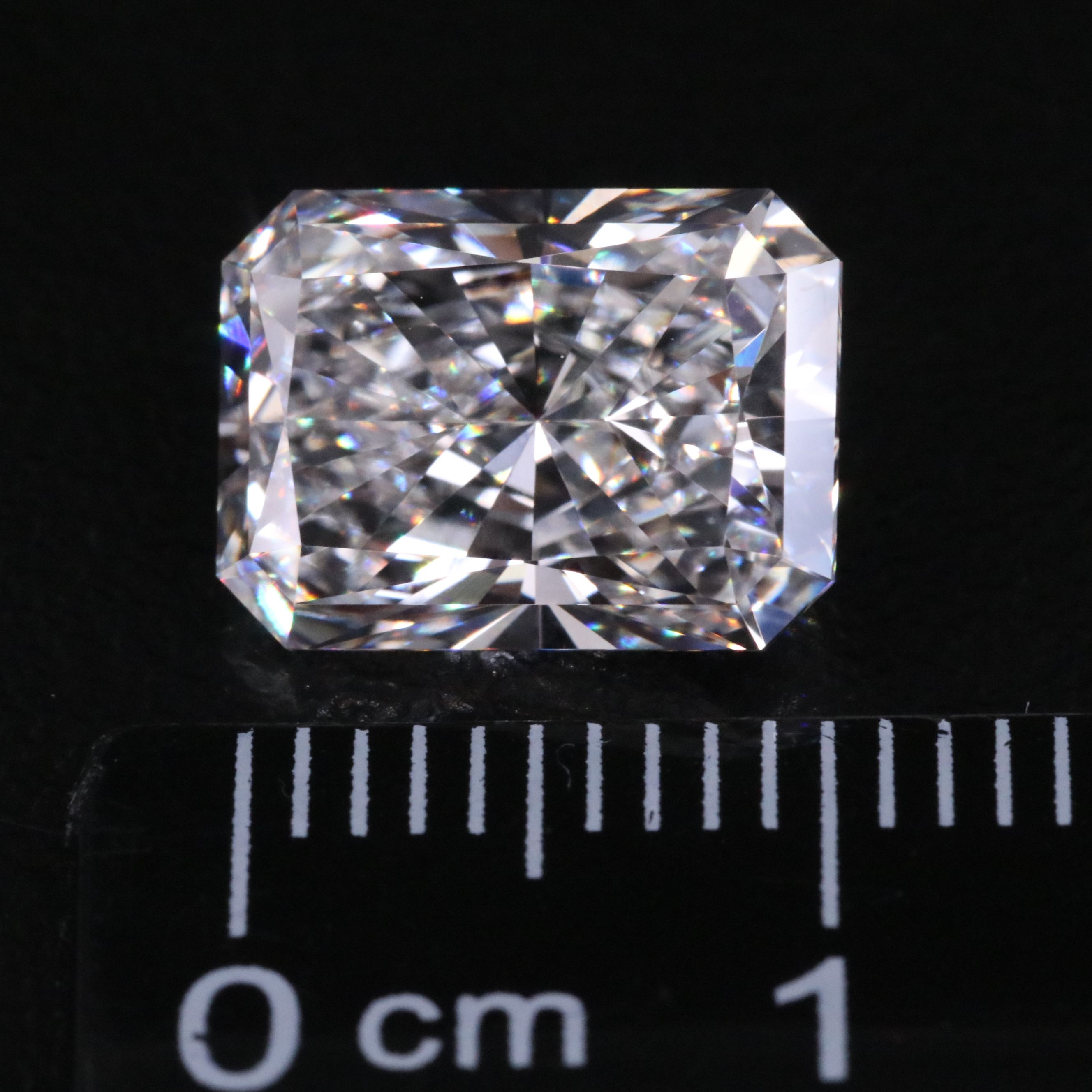 Loose 4.07 CT Lab Grown Diamond with IGI Report