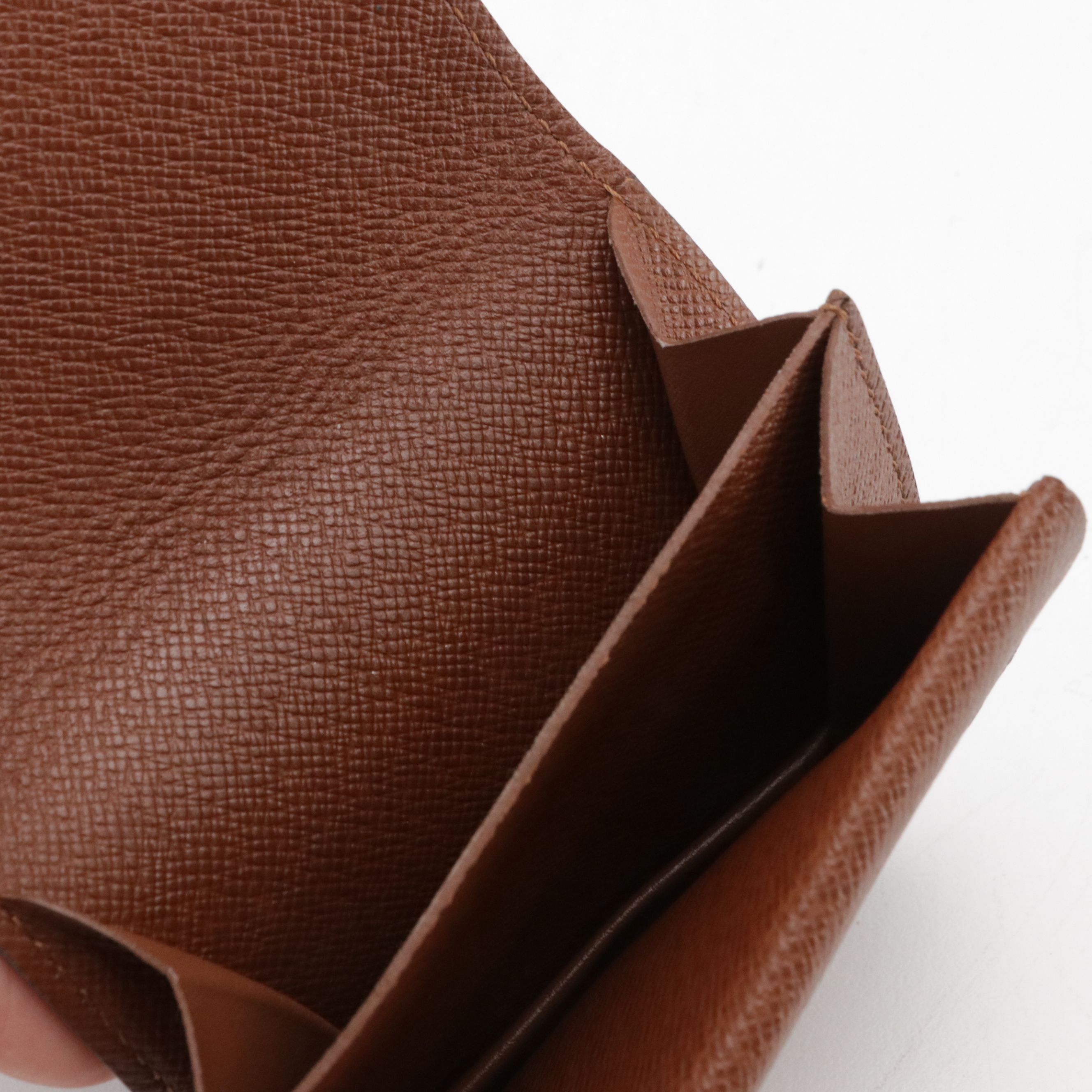 Louis Vuitton Porte-Monnaie Gousset Coin Pouch in Monogram Canvas and Leather