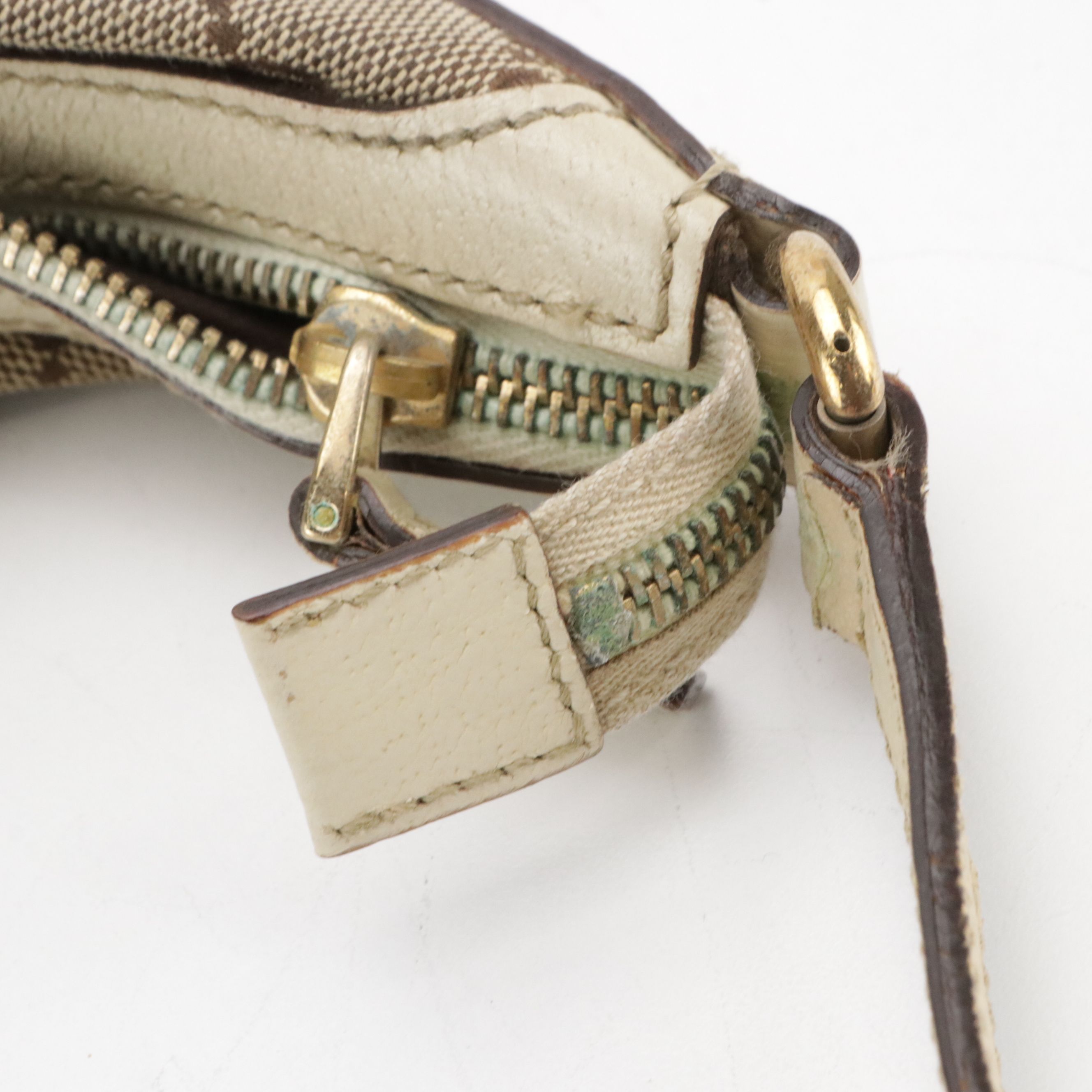 Gucci Hobo Shoulder Bag in GG Canvas and Ivory Leather Trim