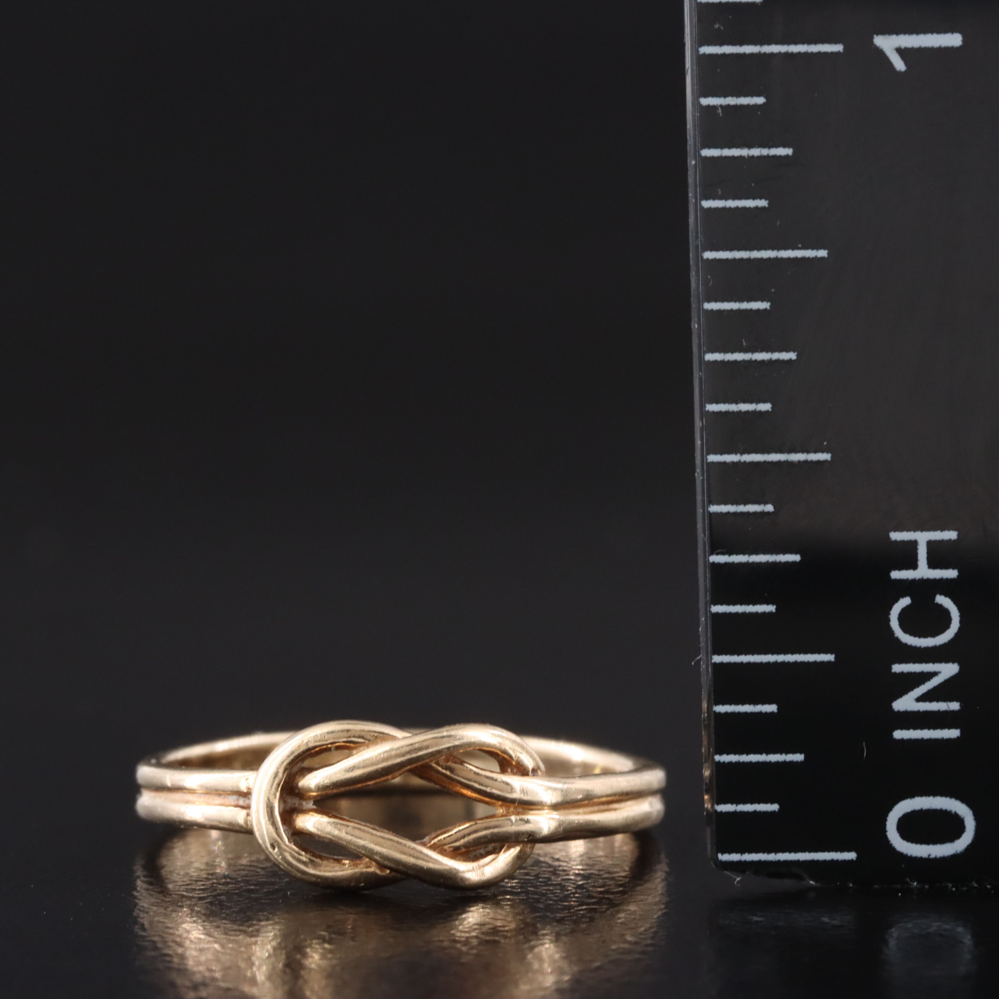 10K Love Knot Ring