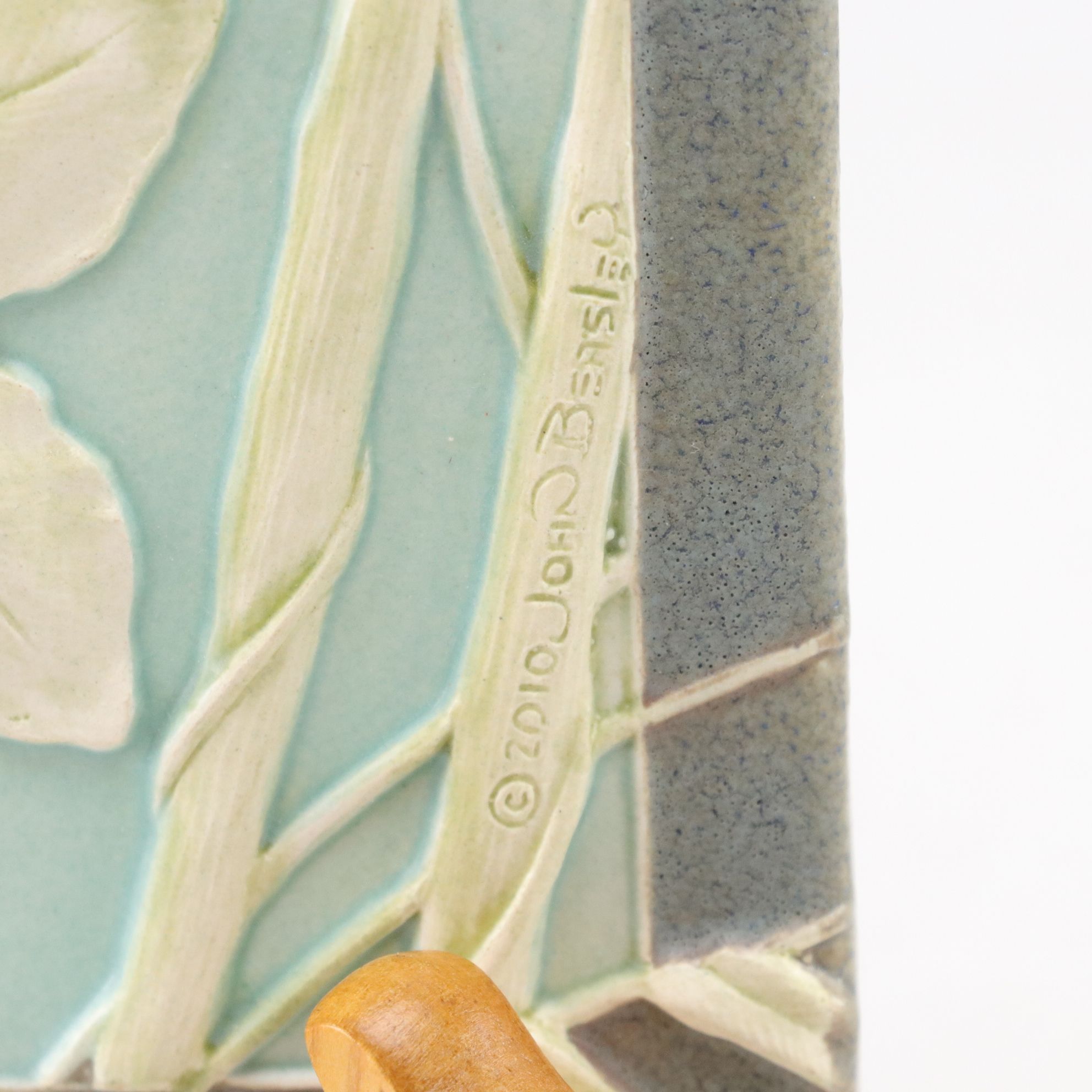 Medicine Bluff Studio Heron and Tree Frog Decorative Tiles by John Beasley