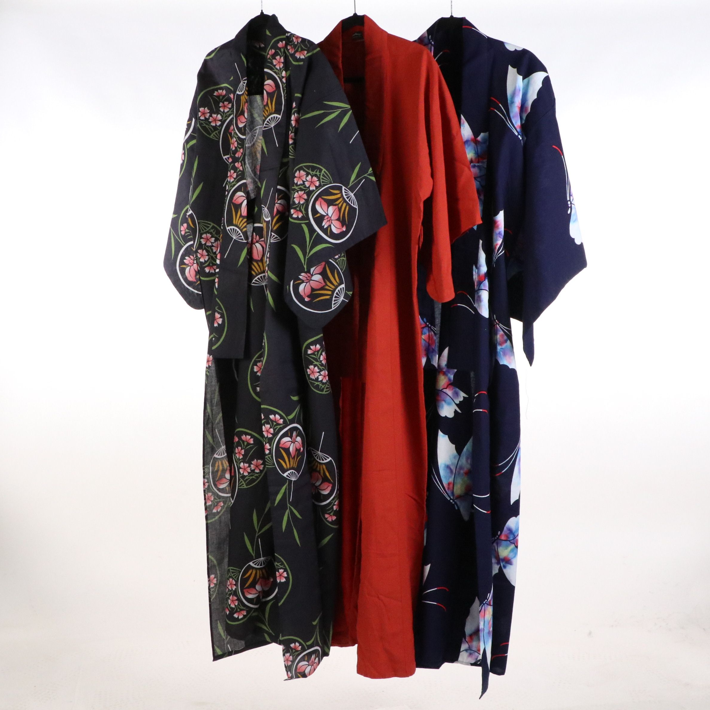 Japanese Yukata Kimonos in Floral Printed Cotton with Hanhabas and Other Kimono