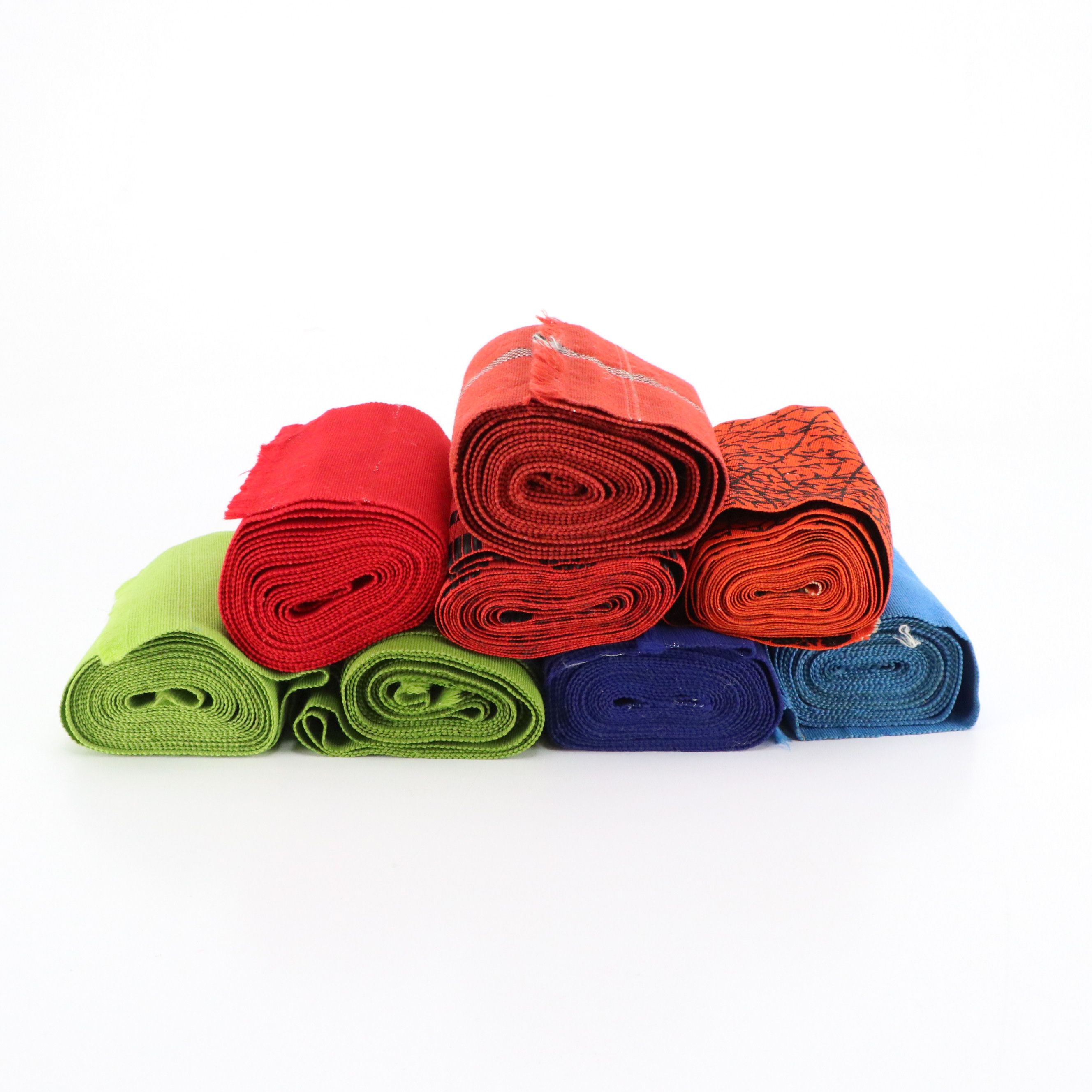 Japanese Yukata Kimonos in Floral Printed Cotton with Hanhabas and Other Kimono