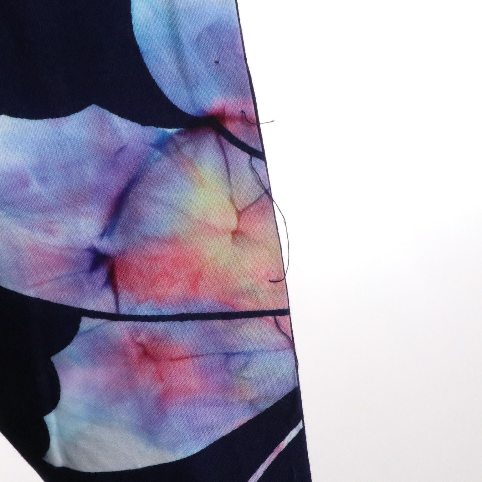 Japanese Yukata Kimonos in Floral Printed Cotton with Hanhabas and Other Kimono