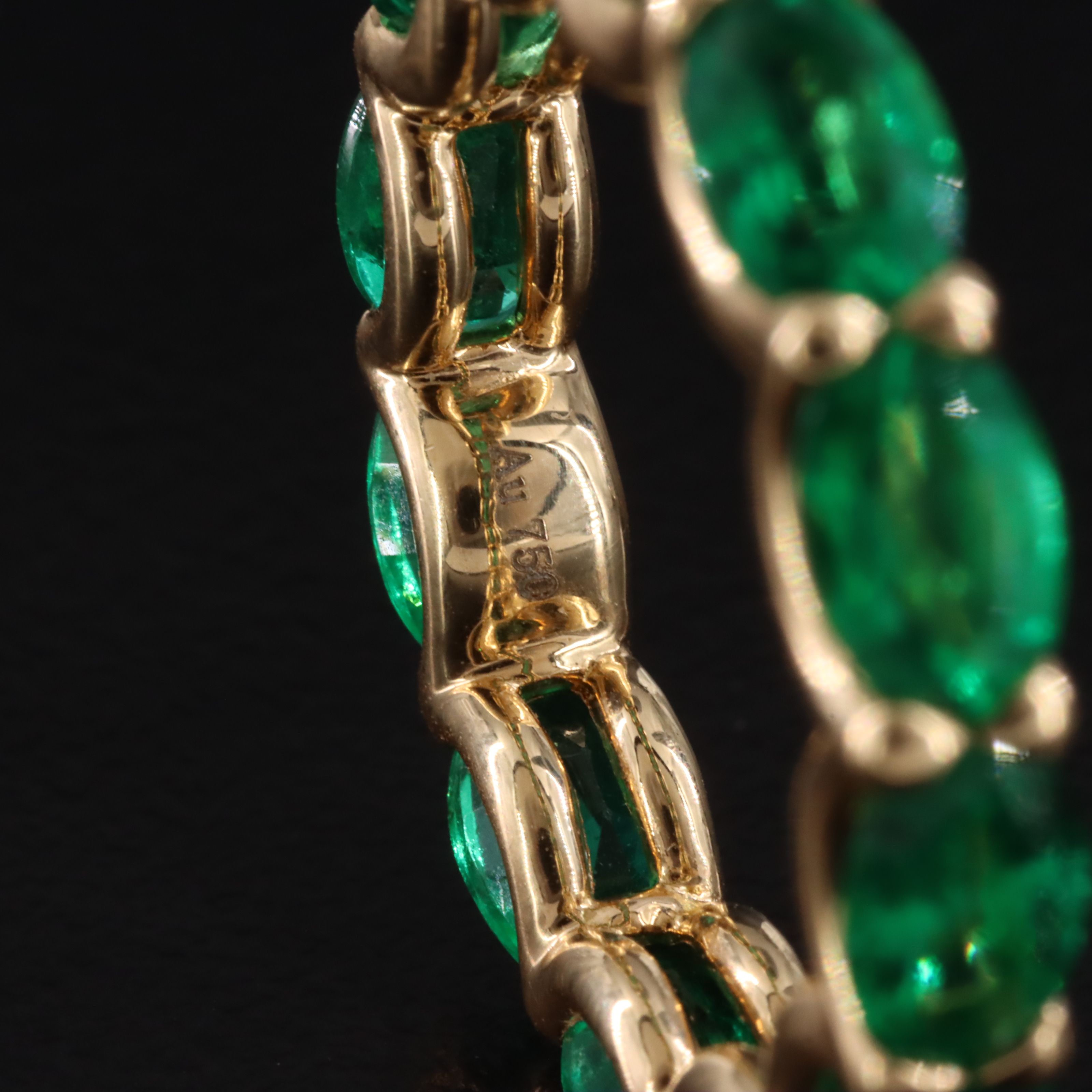 18K Emerald Eternity Ring