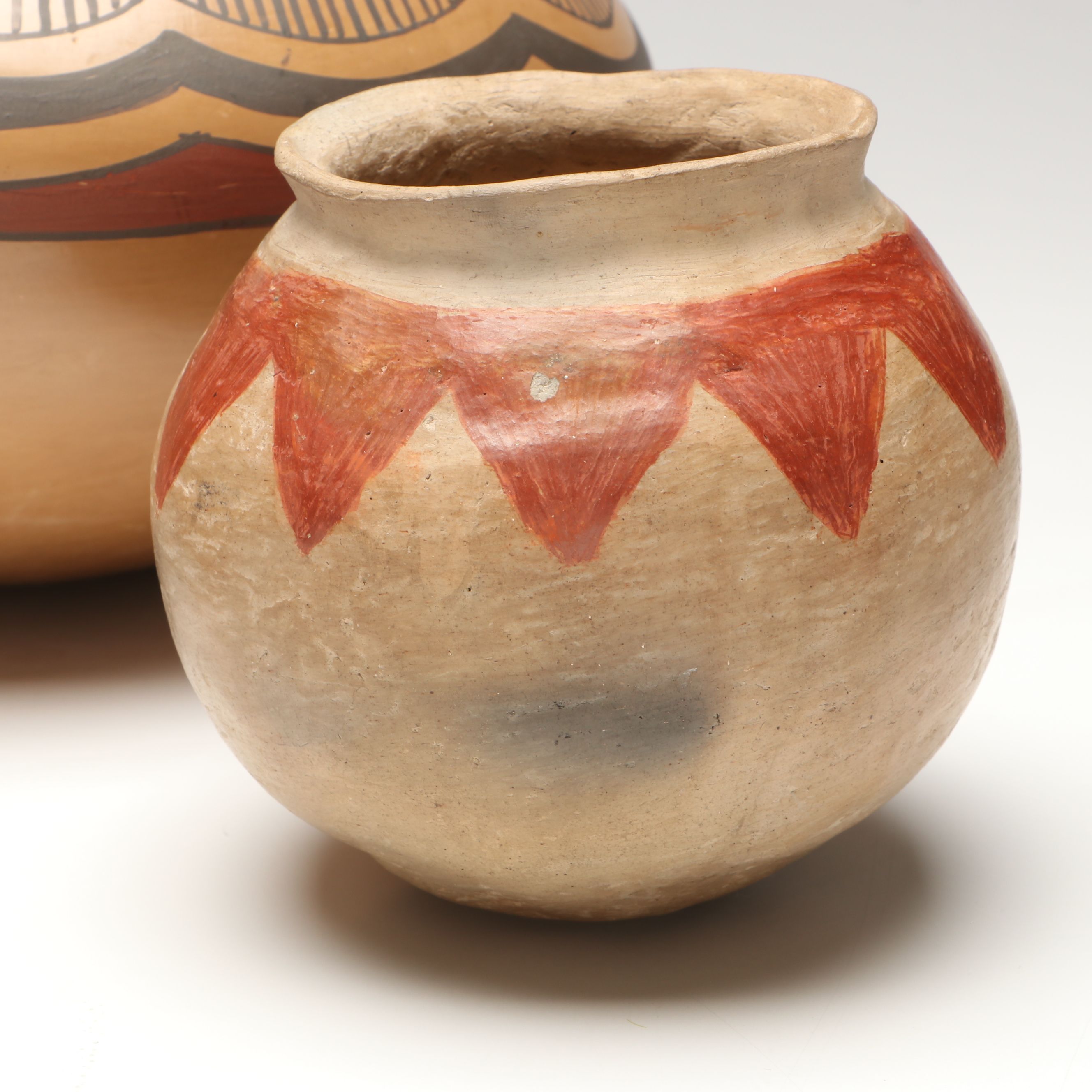 Mexican Mata Ortiz Style Hand Thrown Ceramic Pots