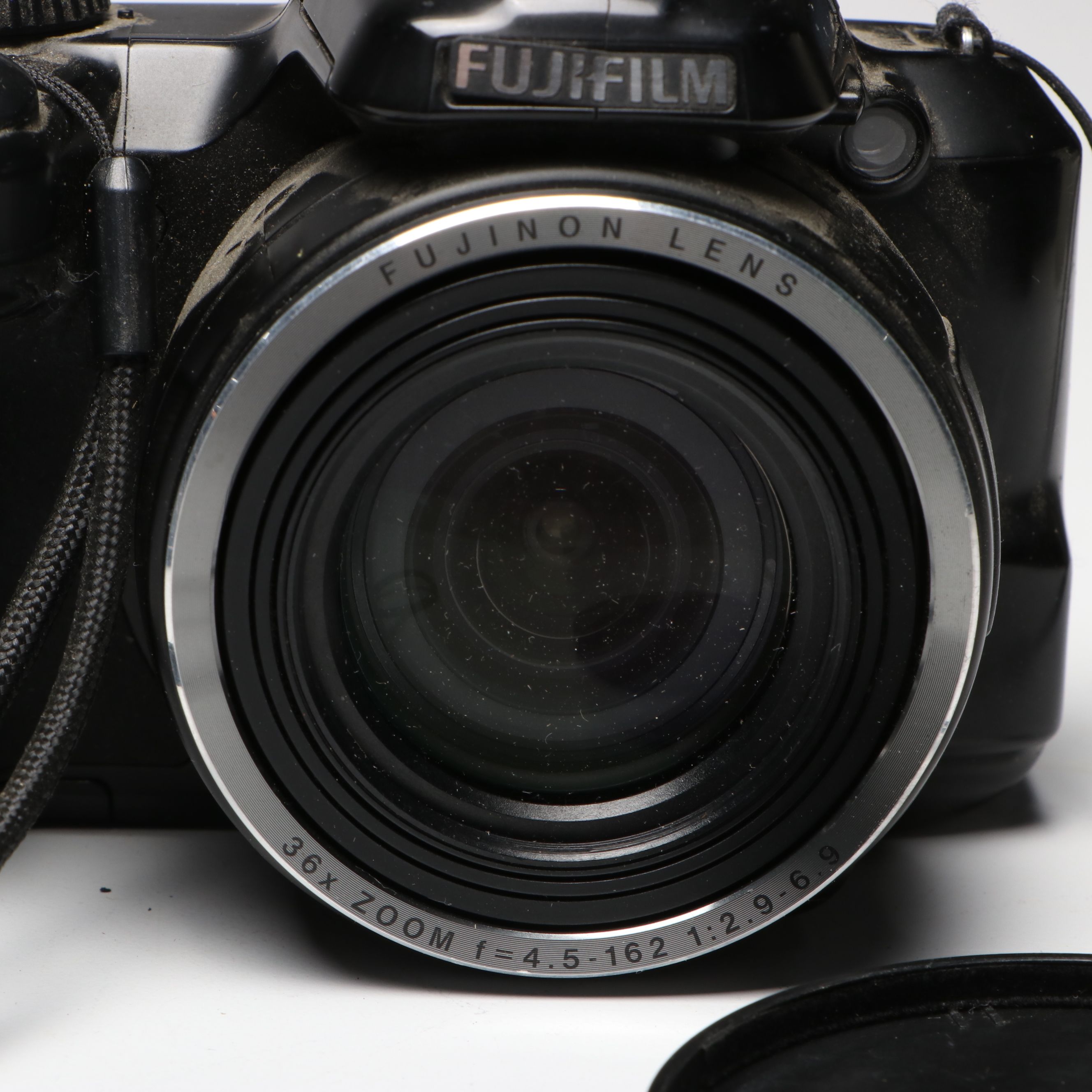 Olympus N438 and Other Point and Shoot Cameras With Medion Camcorder