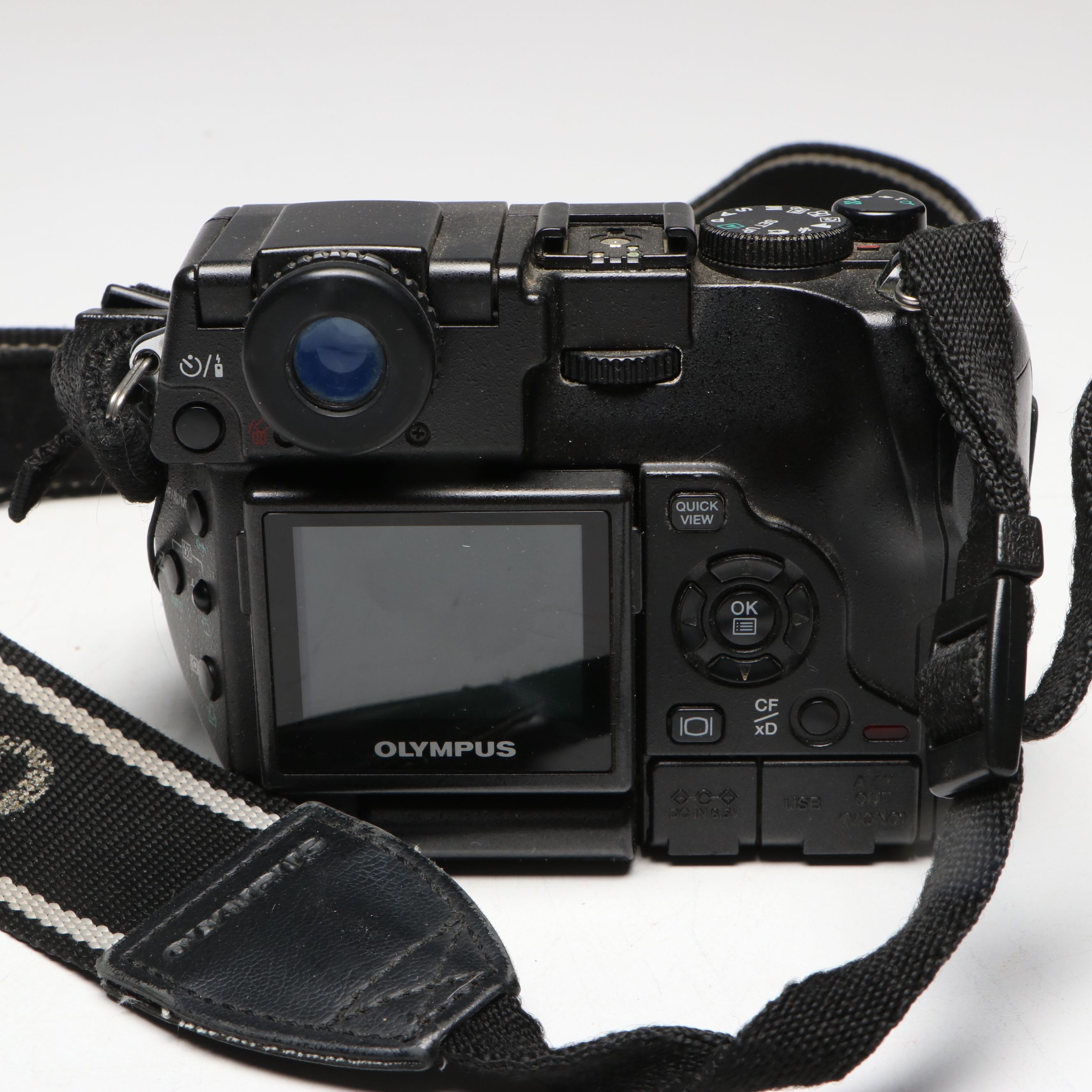 Olympus N438 and Other Point and Shoot Cameras With Medion Camcorder