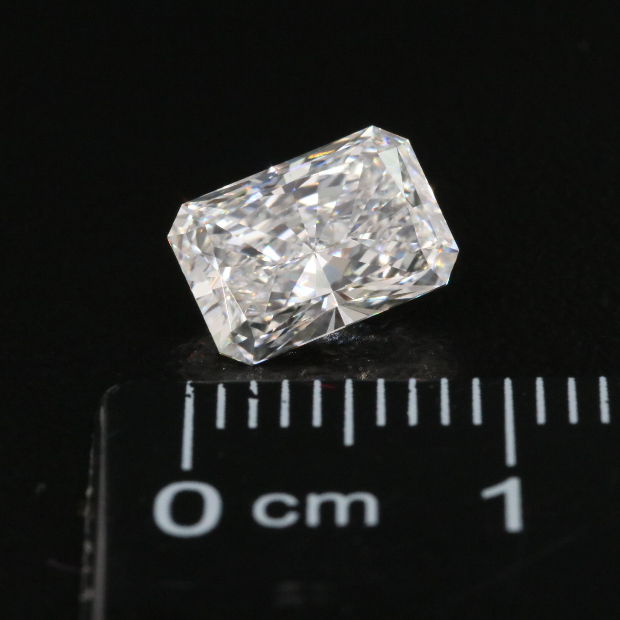 Loose 1.58 CT Lab Grown Diamond with IGI Report