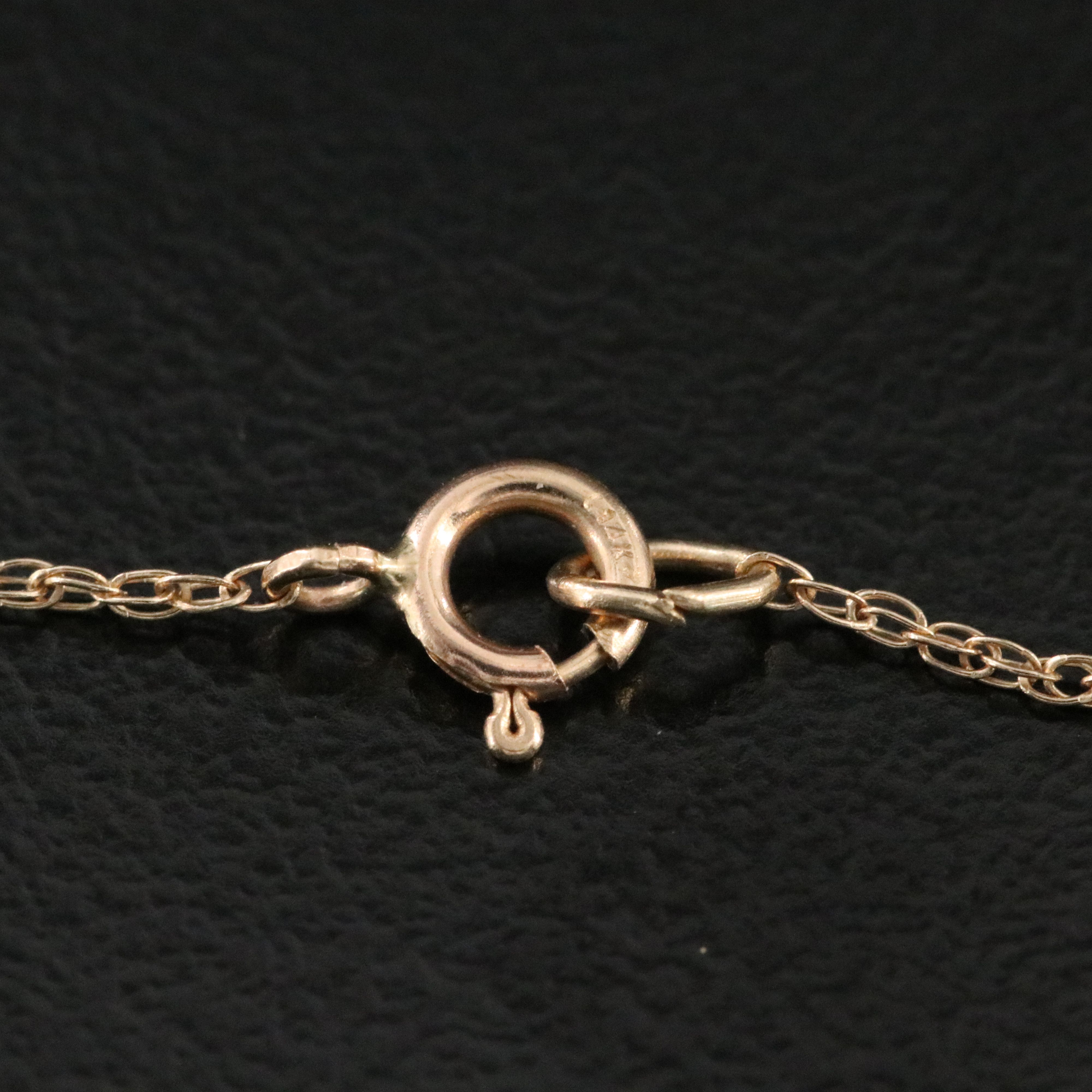 14K 0.05 CT Diamond Pendant Necklace