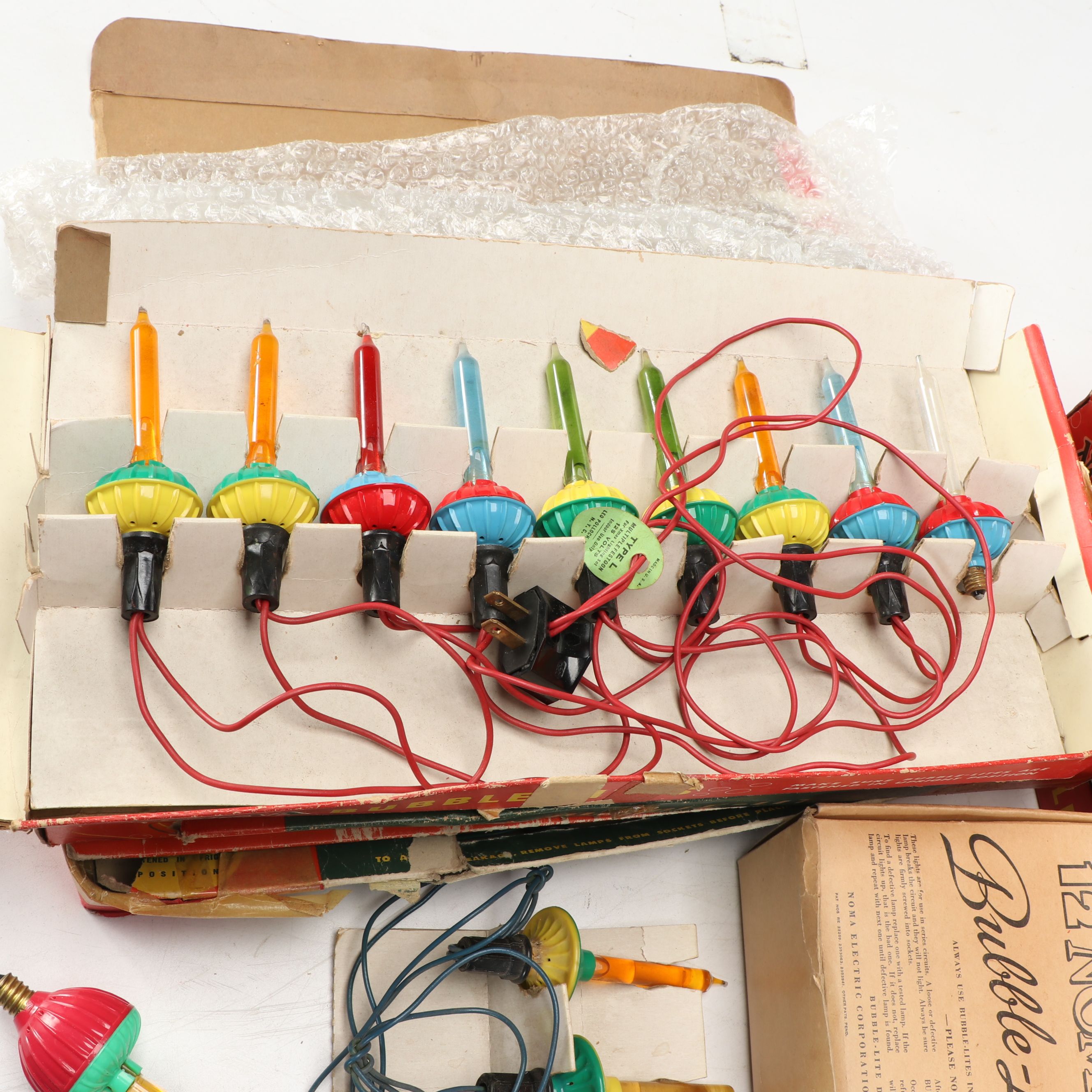 Noma and Other "Bubble-Lites" with G.E. "Merry Bright" Christmas Lights