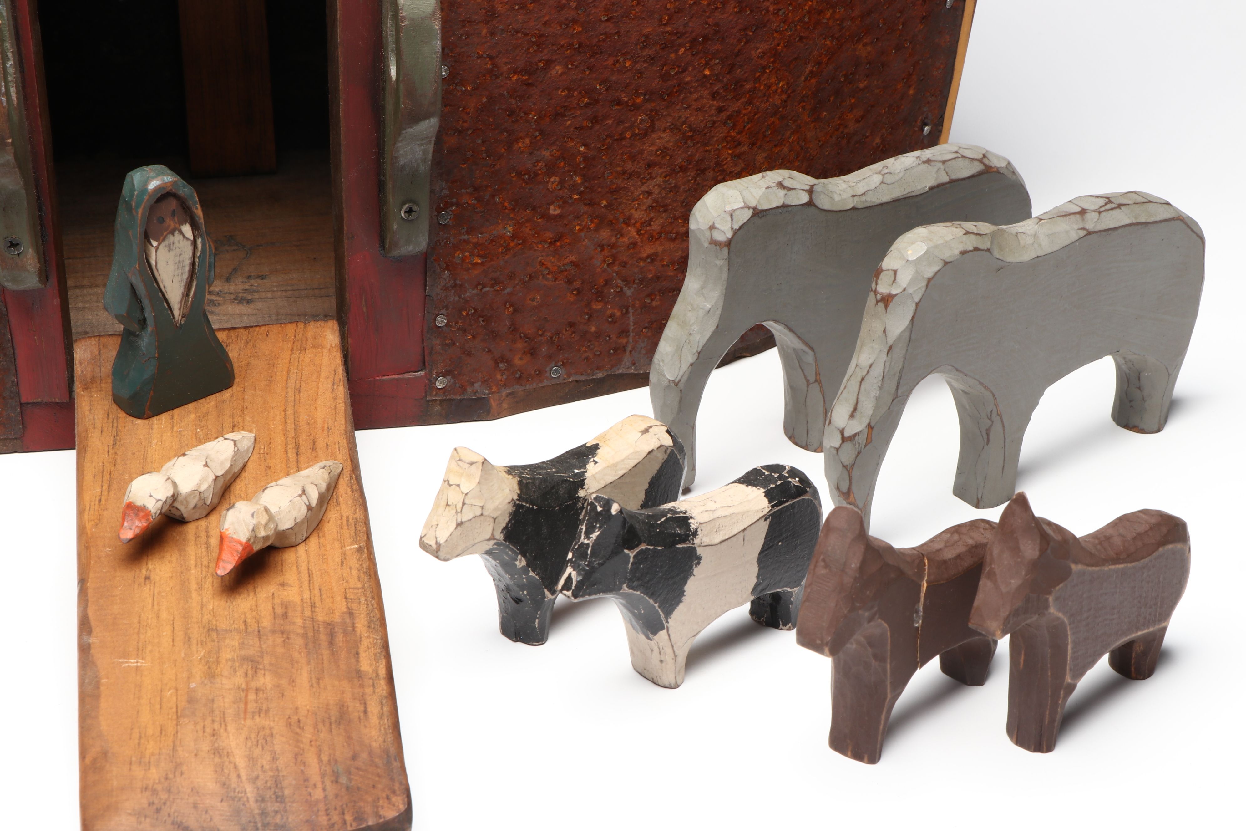 Roger Ellis Folk Art "Just Country" Handcrafted Noah's Ark Set, 1999