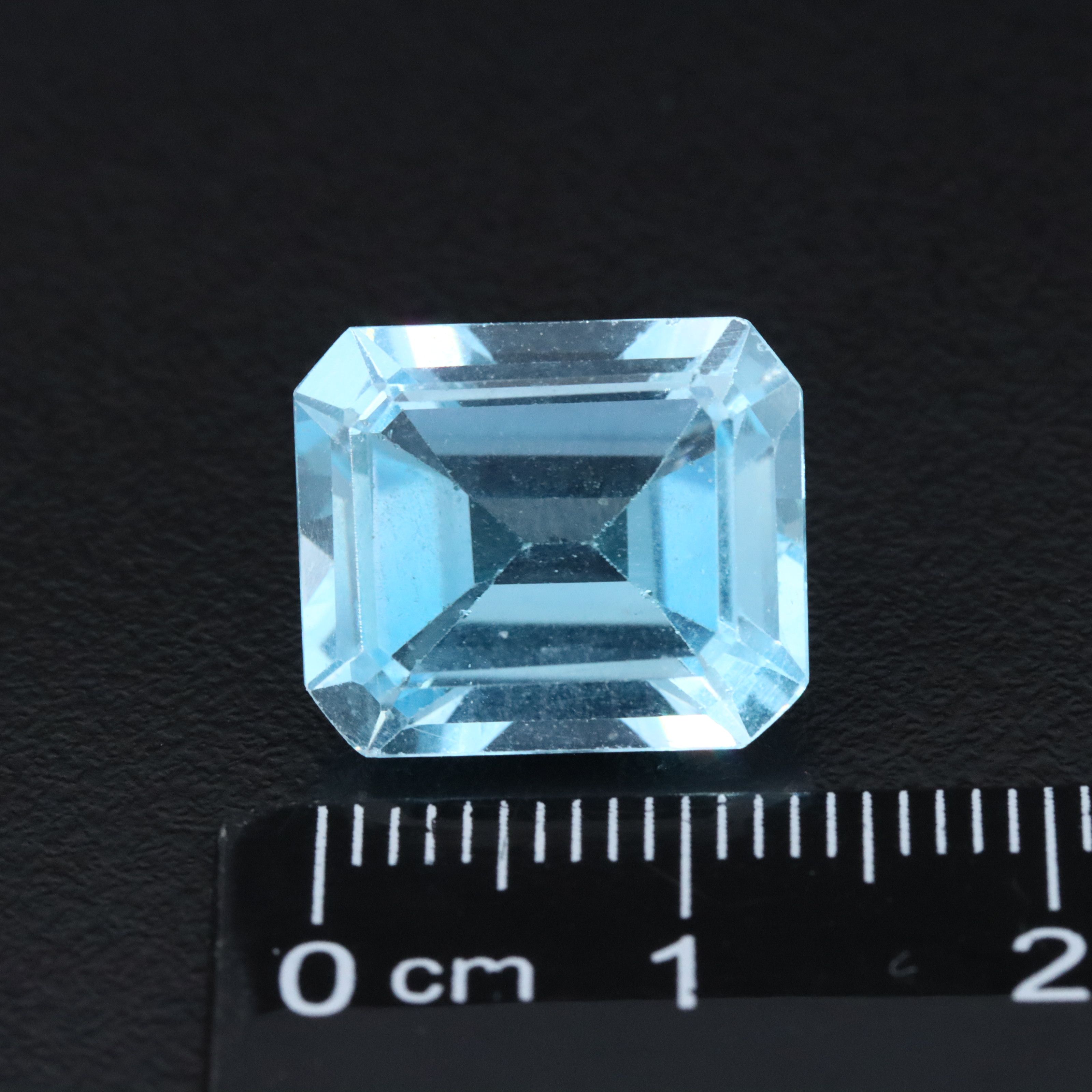 Loose 1022.00 CTW Gemstones Featuring Topaz, Amethyst and Smoky Quartz