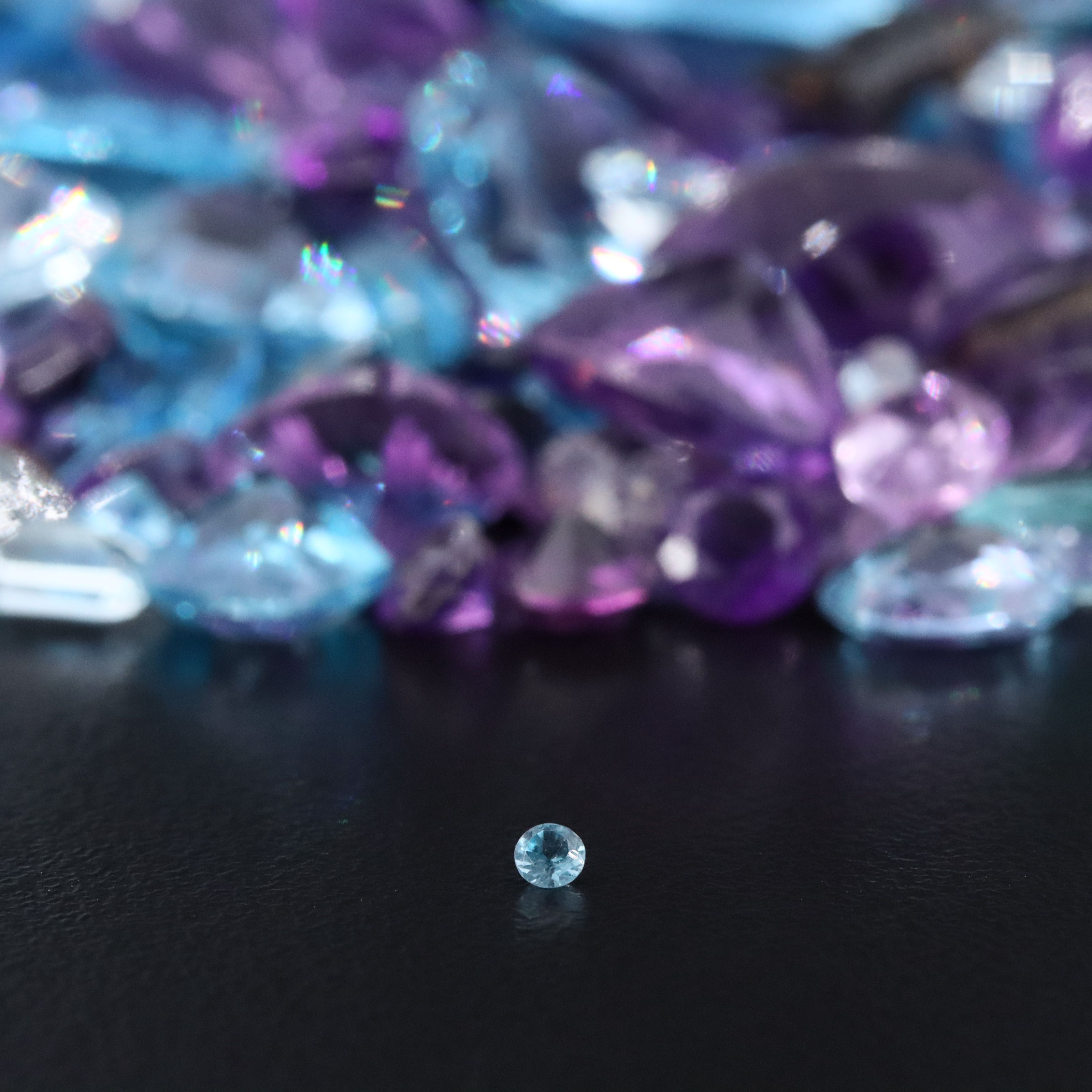 Loose 1022.00 CTW Gemstones Featuring Topaz, Amethyst and Smoky Quartz