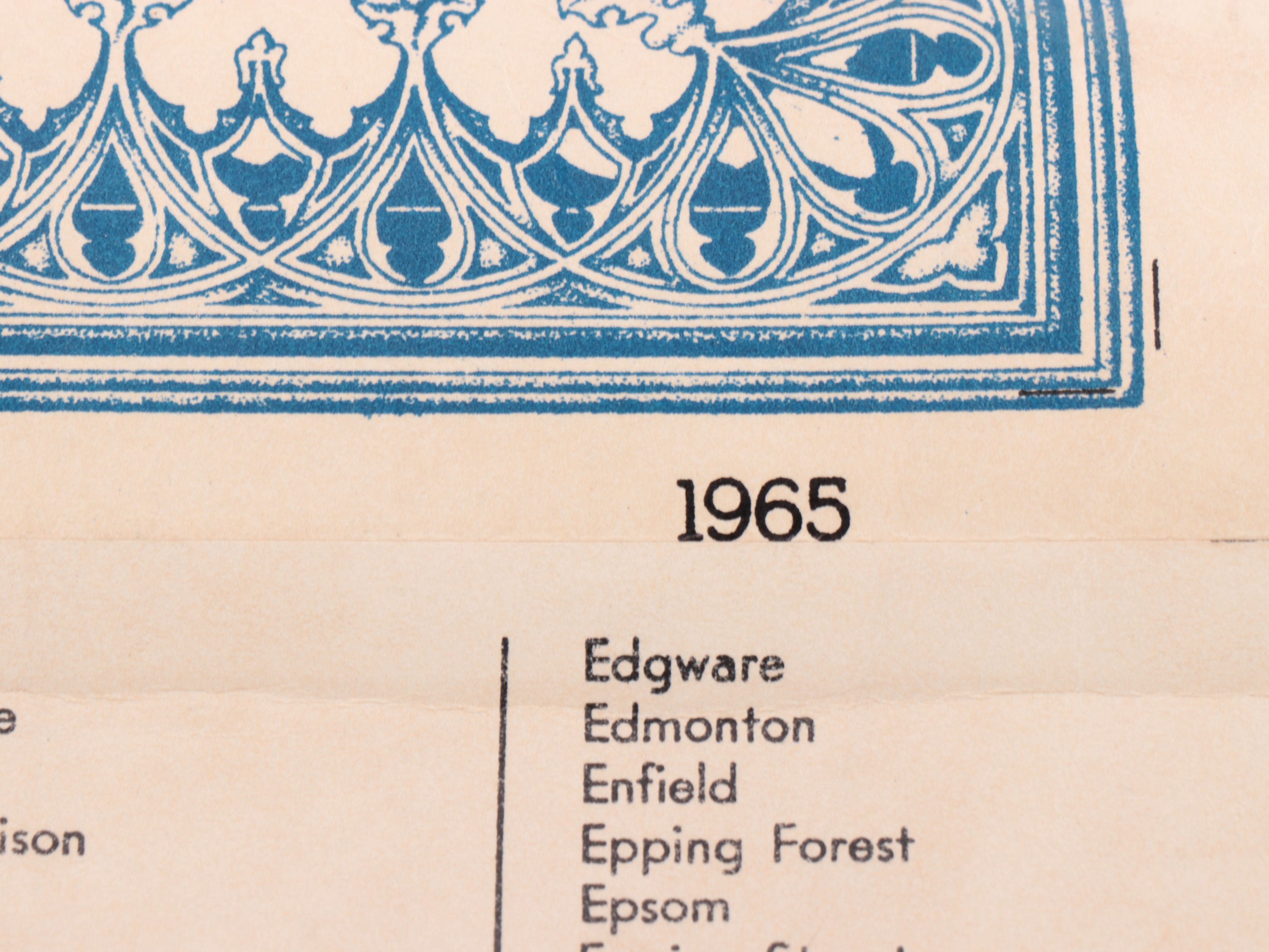 Denoyer-Geppert Co. Pull-Down Map "Literary‒Pictorial British Isles"