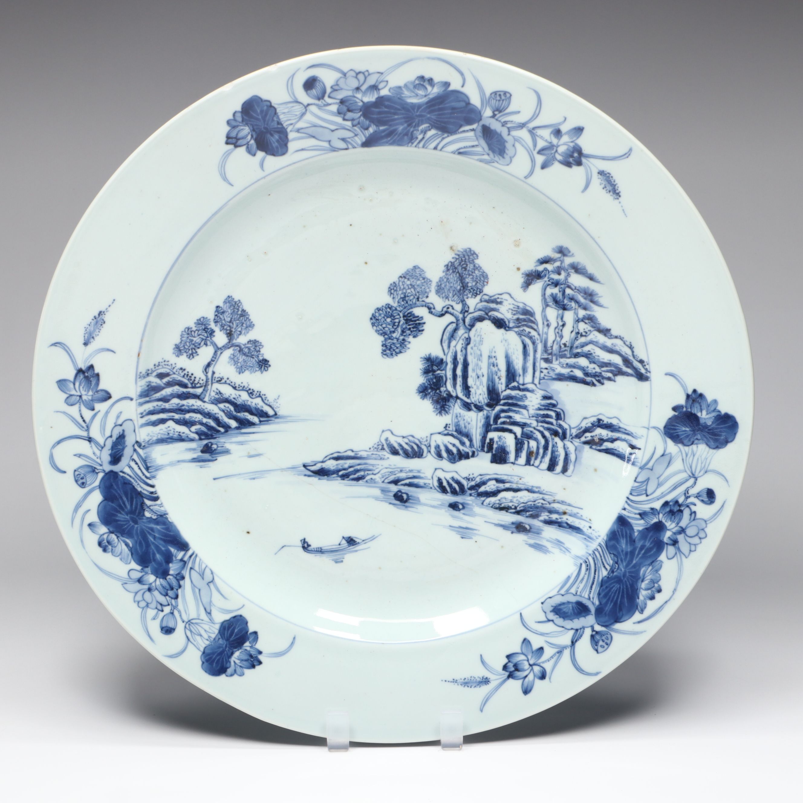 Chinese Blue and White Landscape Porcelain Charger
