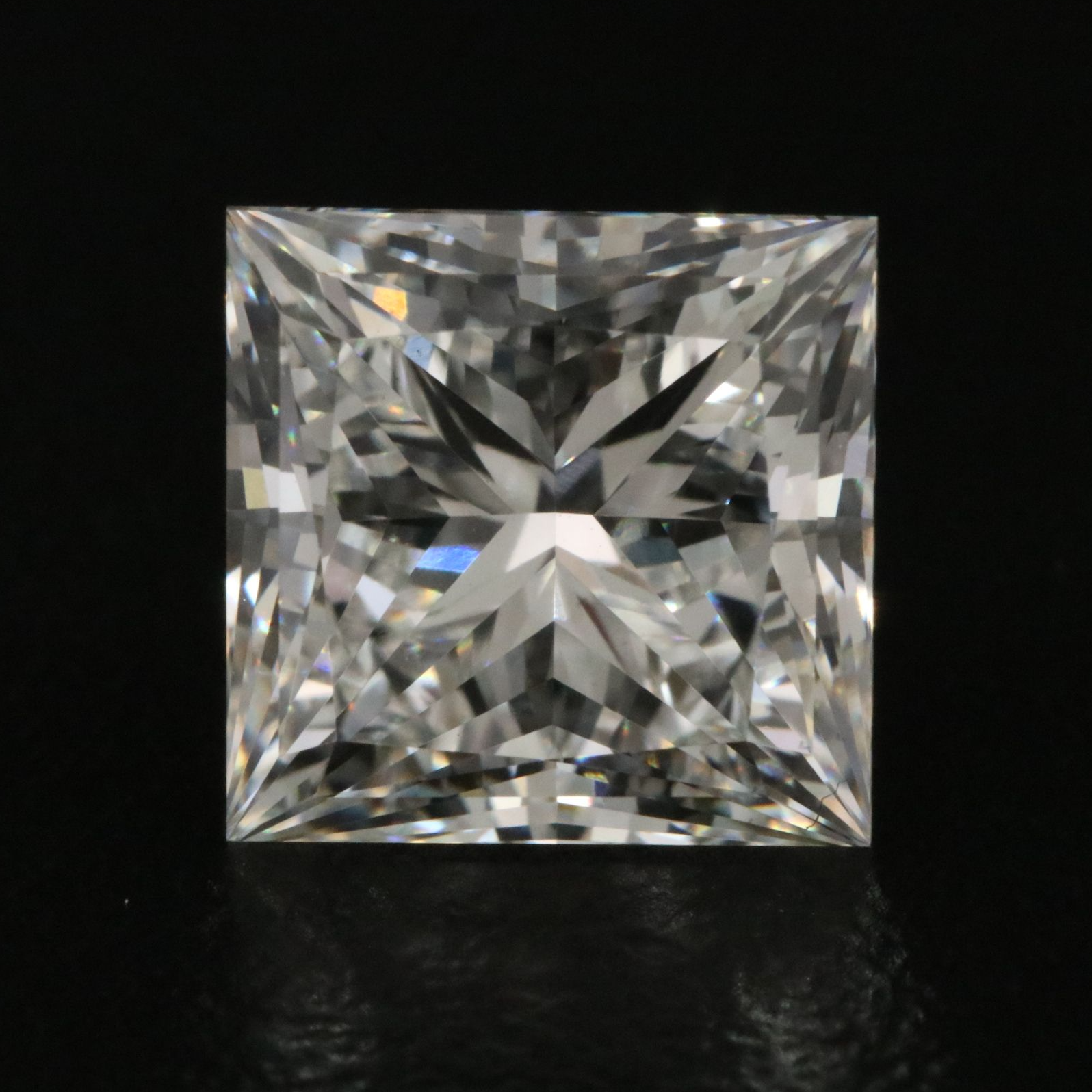 Loose 3.02 CT Lab Grown Diamond with IGI Report