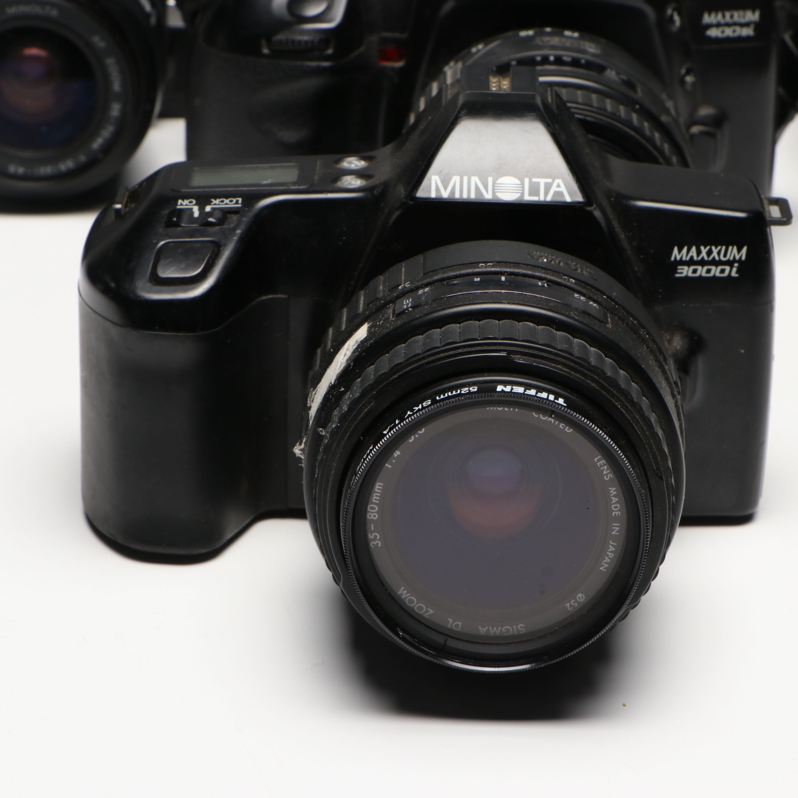 Minolta Maxxum 35mm SLR Film Cameras, Late 20th Century