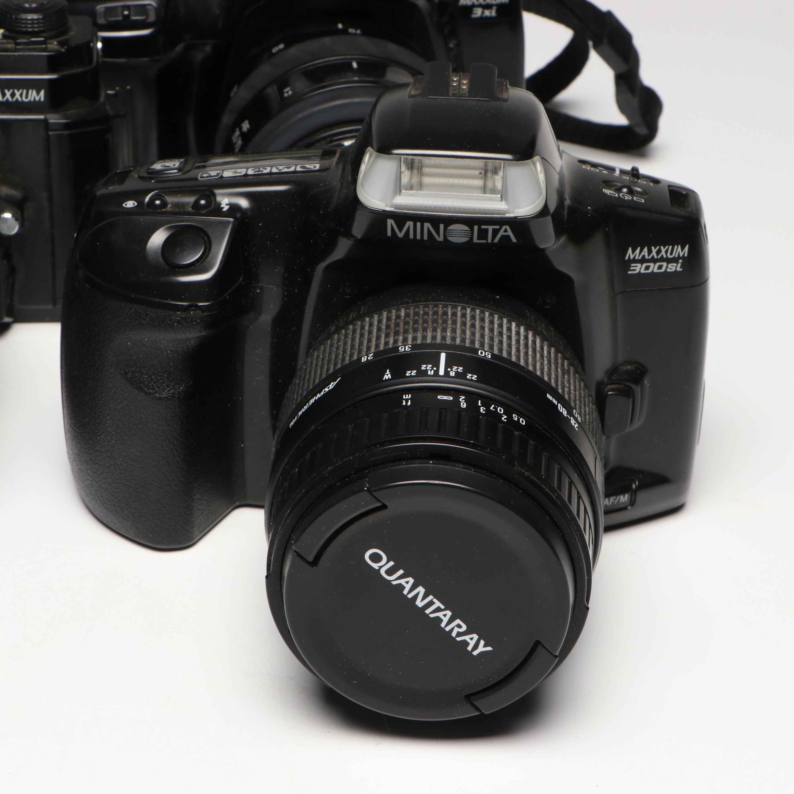 Minolta Maxxum 35mm SLR Film Cameras, Late 20th Century