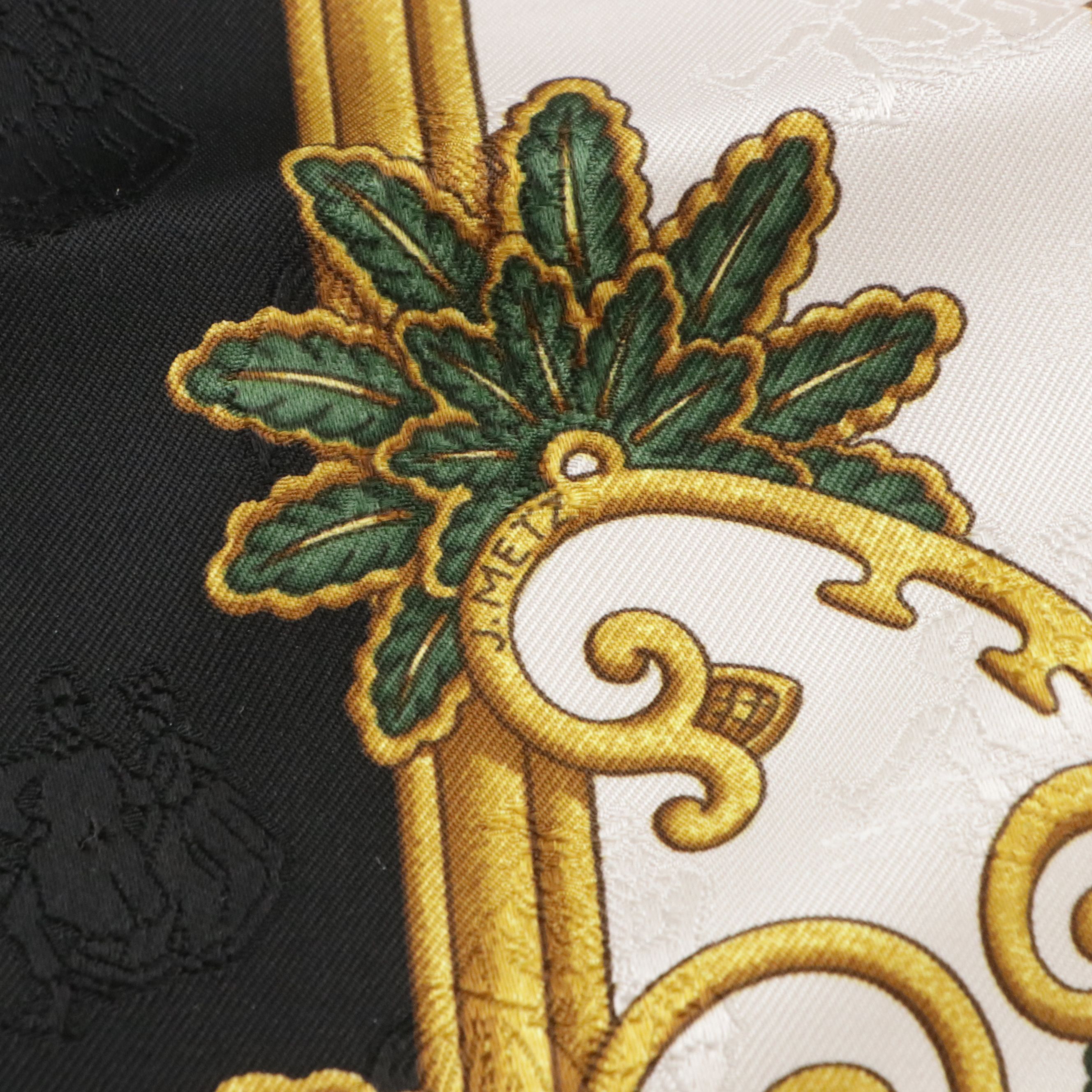 Hermès "Joies d'Hiver" Scarf 90 in Silk Jacquard