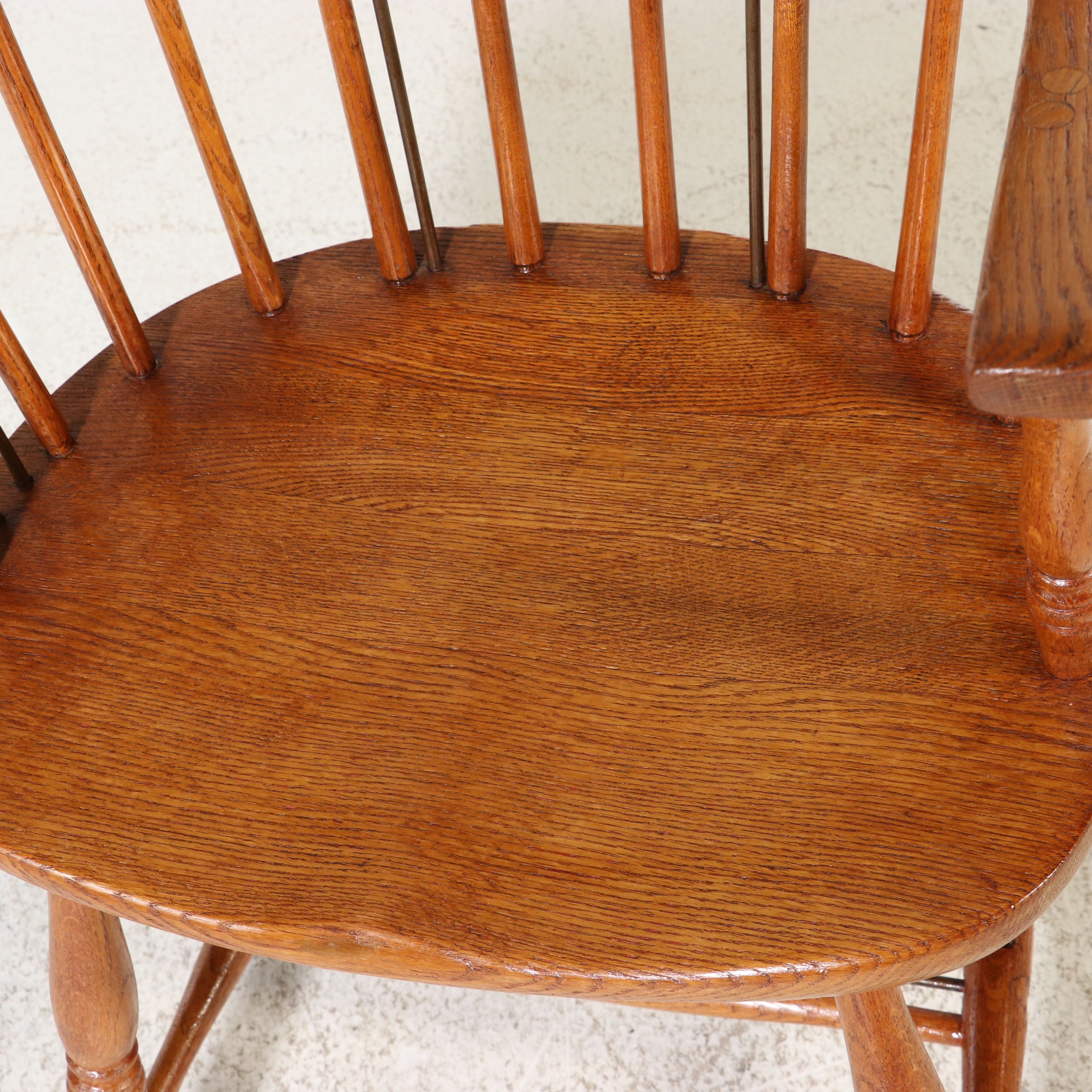 Pair of American Colonial Revival Oak Windsor Armchairs, 20th Century