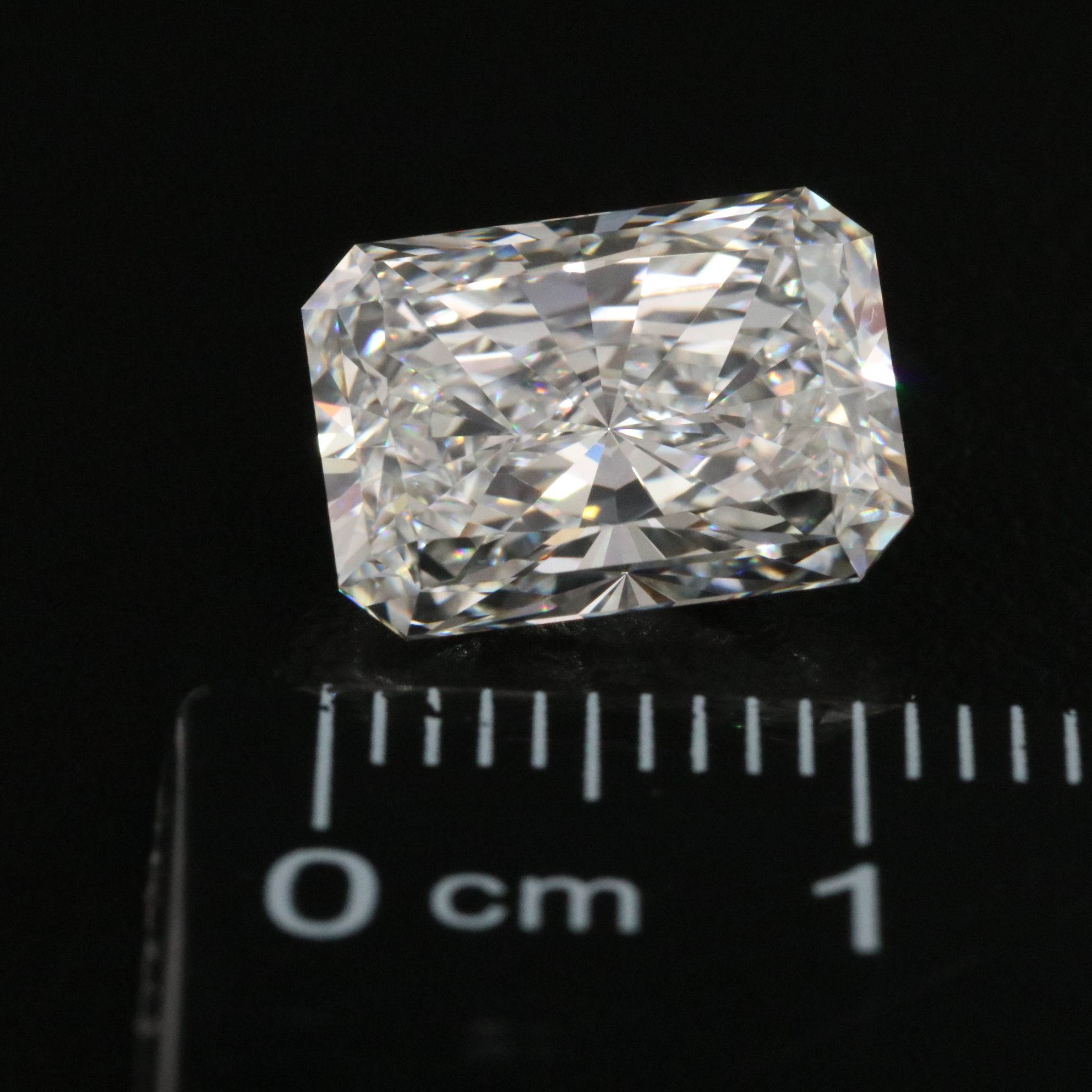 Loose 4.10 CT Lab Grown Diamond with IGI Report