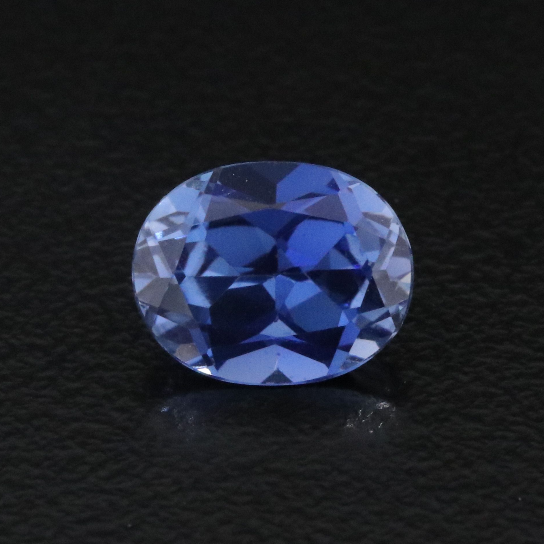 Loose 3.52 CT Lab Grown Sapphire