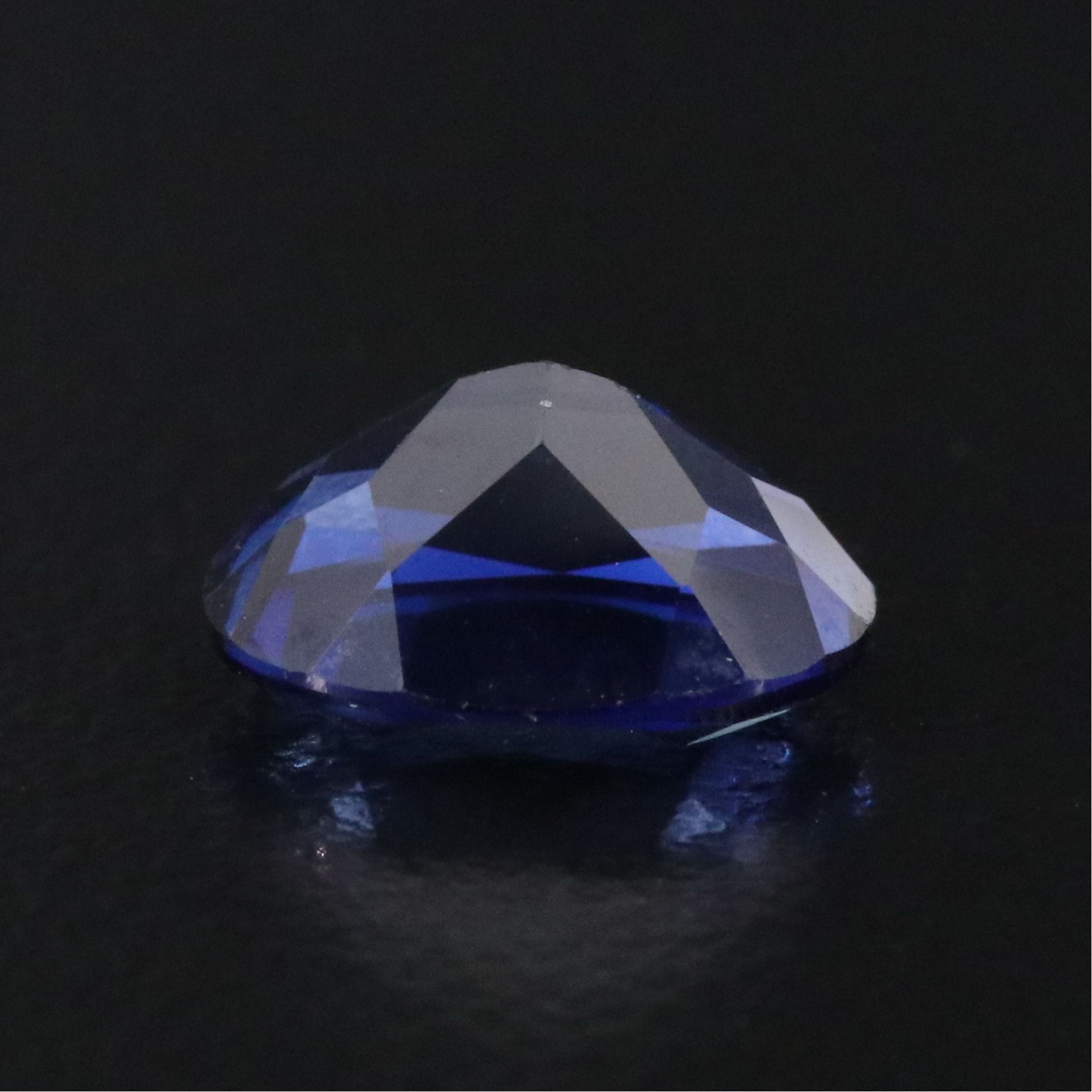 Loose 3.52 CT Lab Grown Sapphire