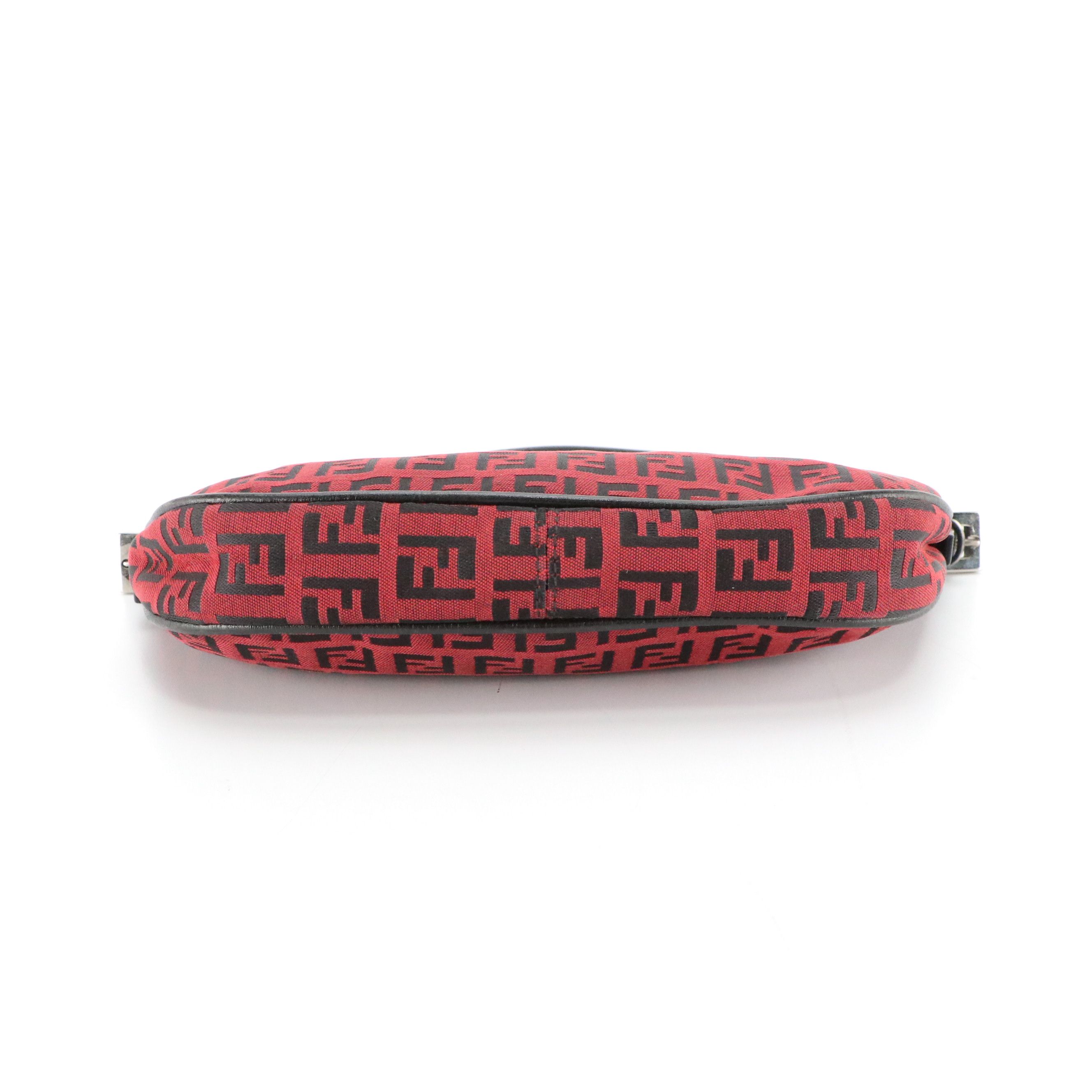 Fendi Boat Pochette Shoulder Bag in Red Zucchino Canvas and Black Leather