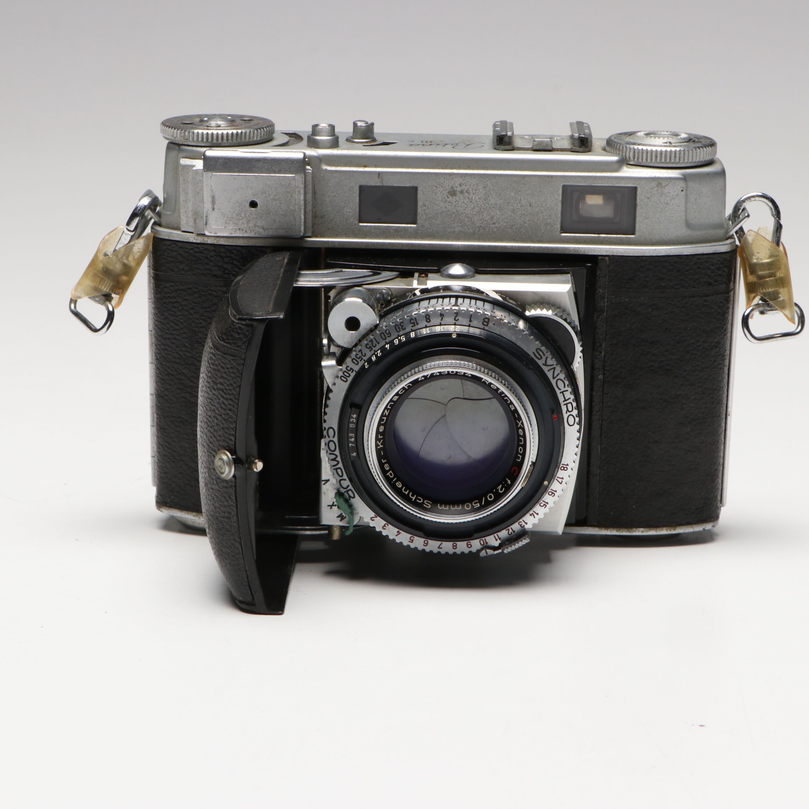 Zeiss Ikon Ikonta, Konica Pearl III and More Mid-20th Century Cameras