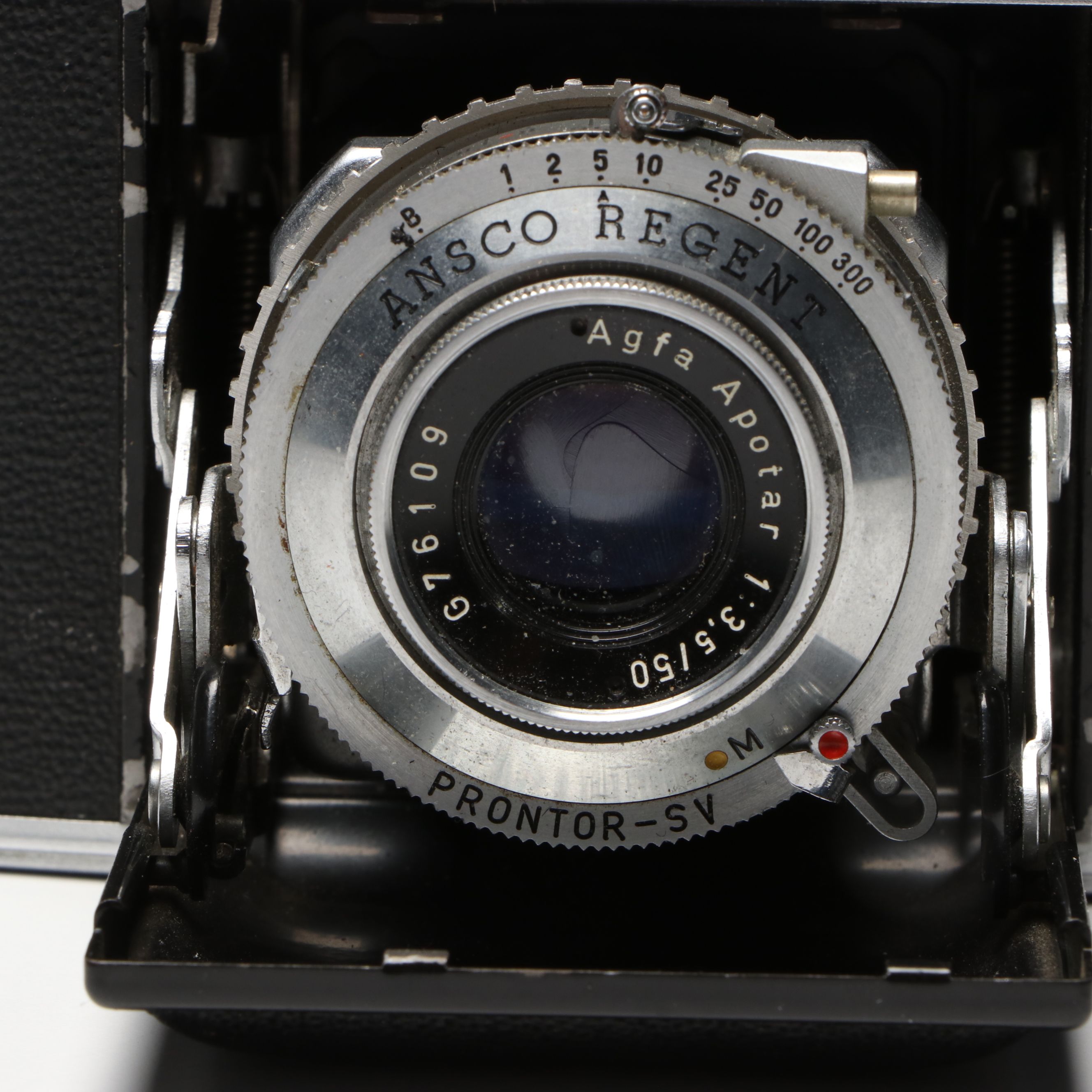 Zeiss Ikon Ikonta, Konica Pearl III and More Mid-20th Century Cameras