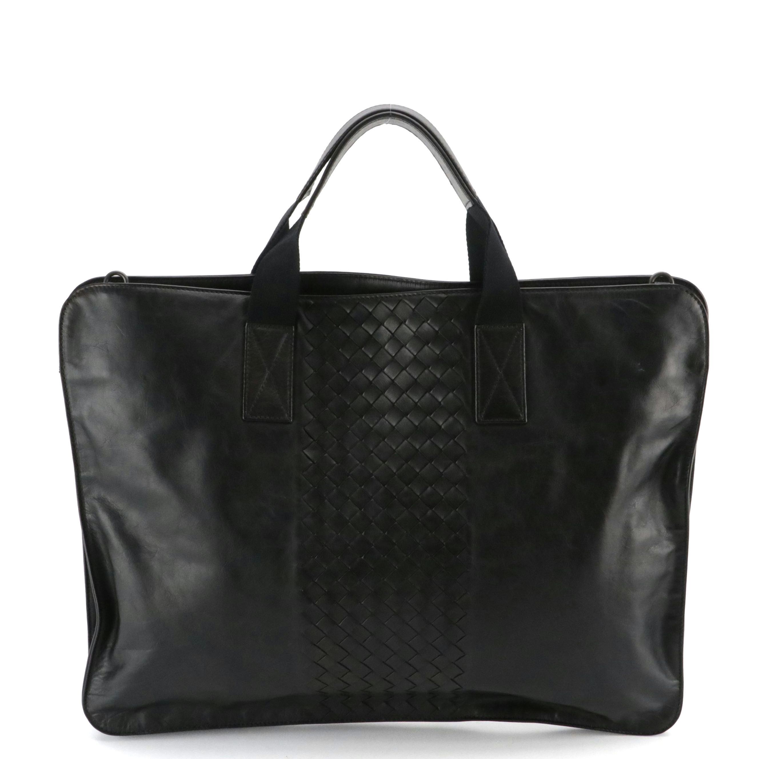 Bottega Veneta Two-Way Business Bag in Black Intrecciato and Calfskin Leather