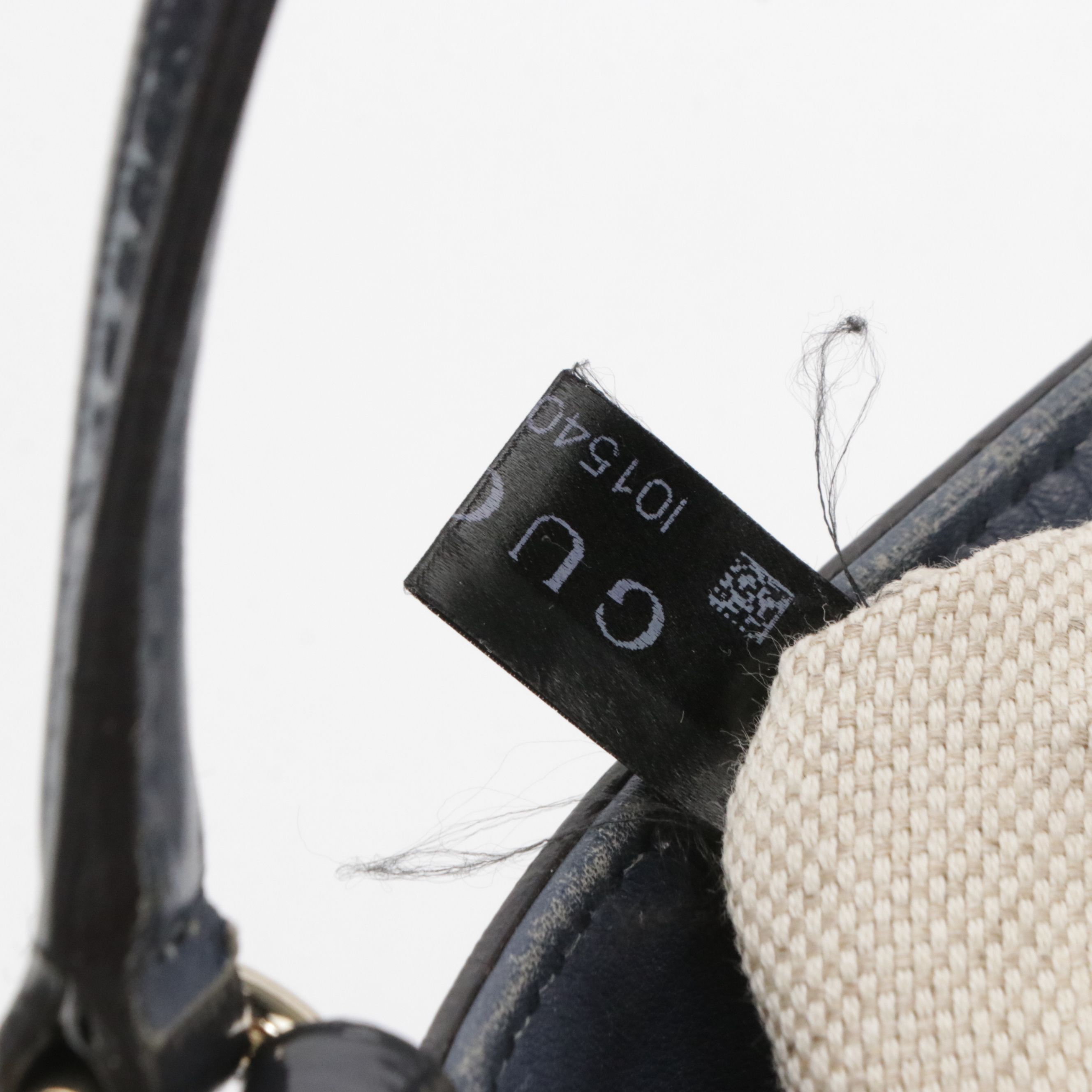 Gucci Small Soho Tassel Two-Way Tote Bag in Dark Blue Patent Leather