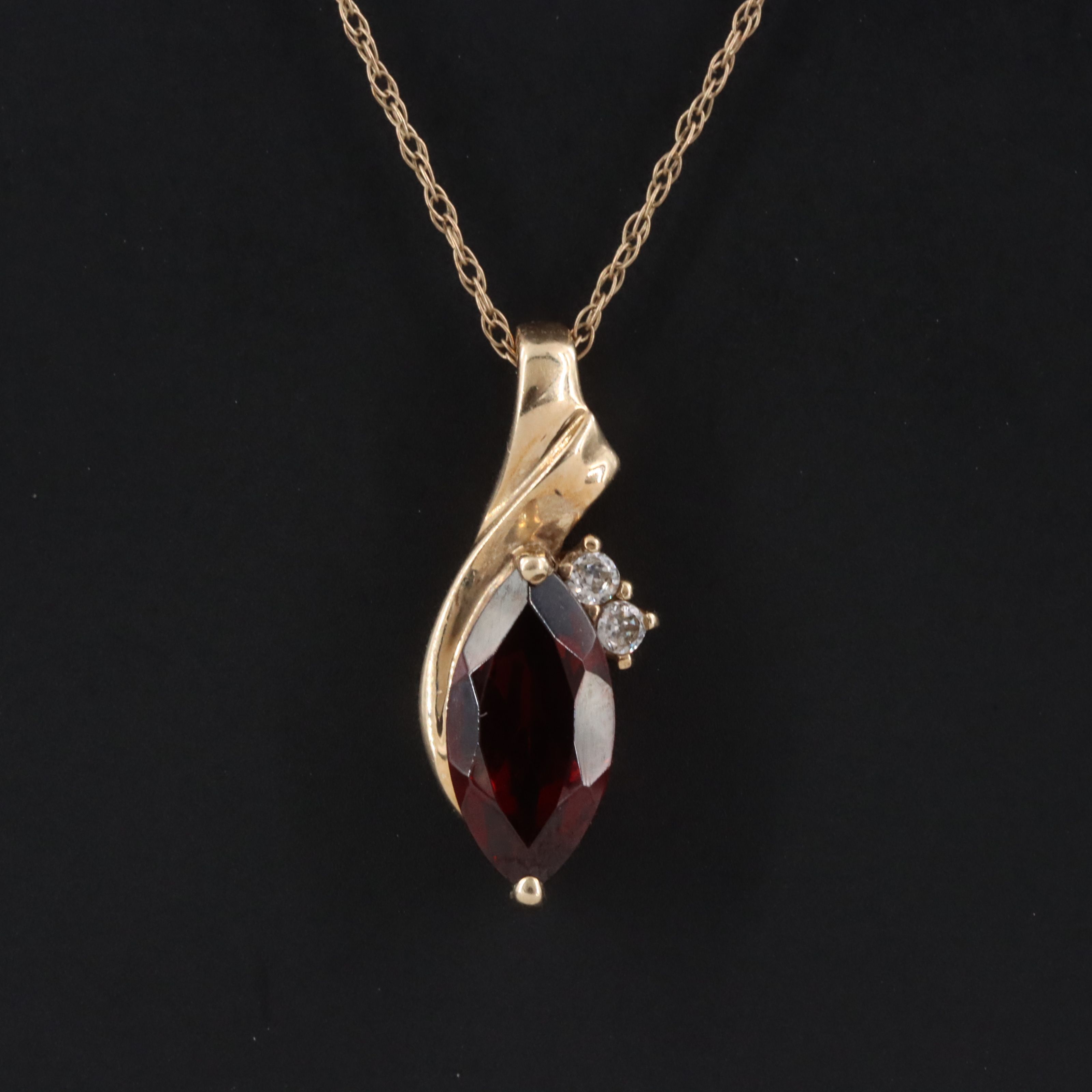 10K Garnet and CZ Pendant Necklace