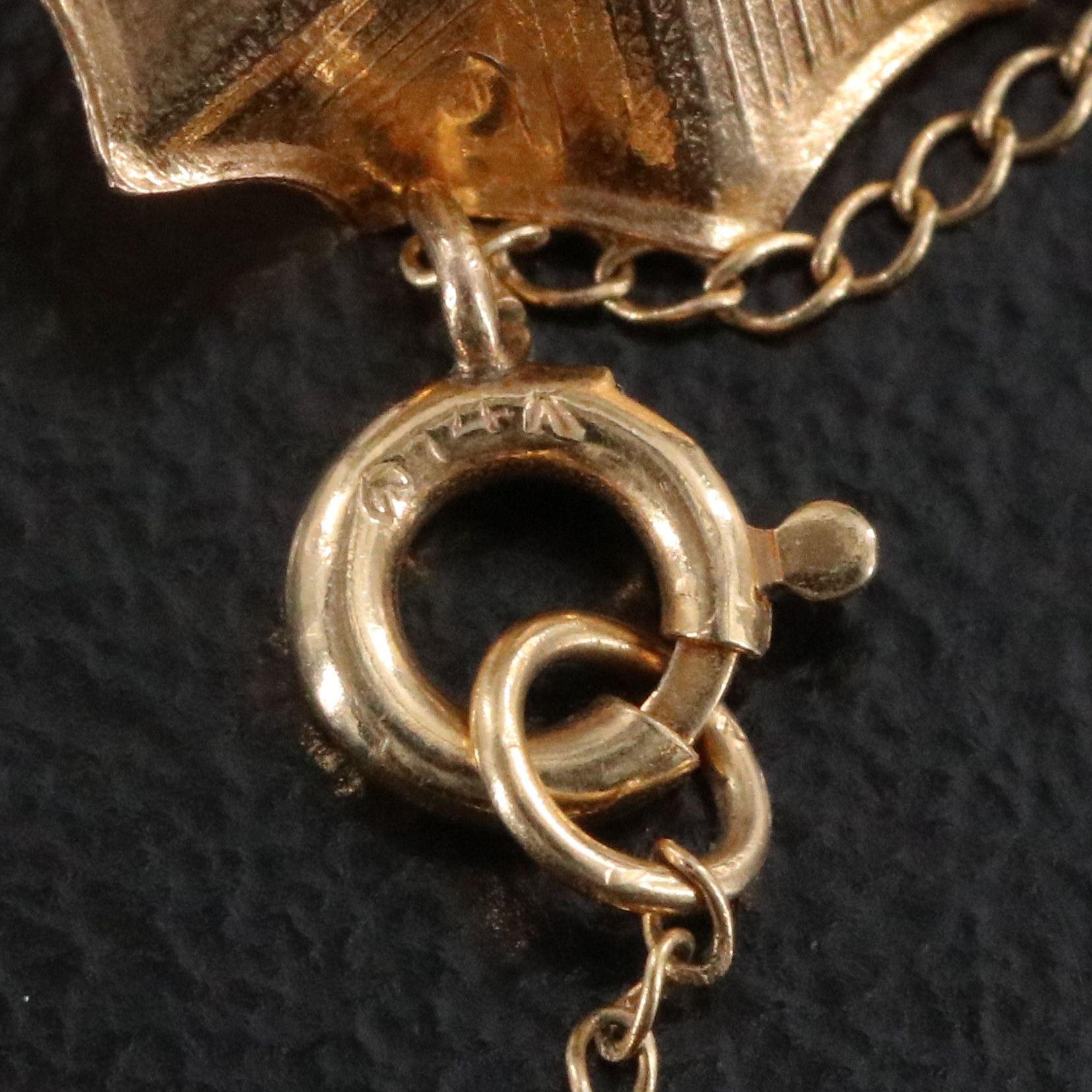 14K Pearl Pendant Necklace