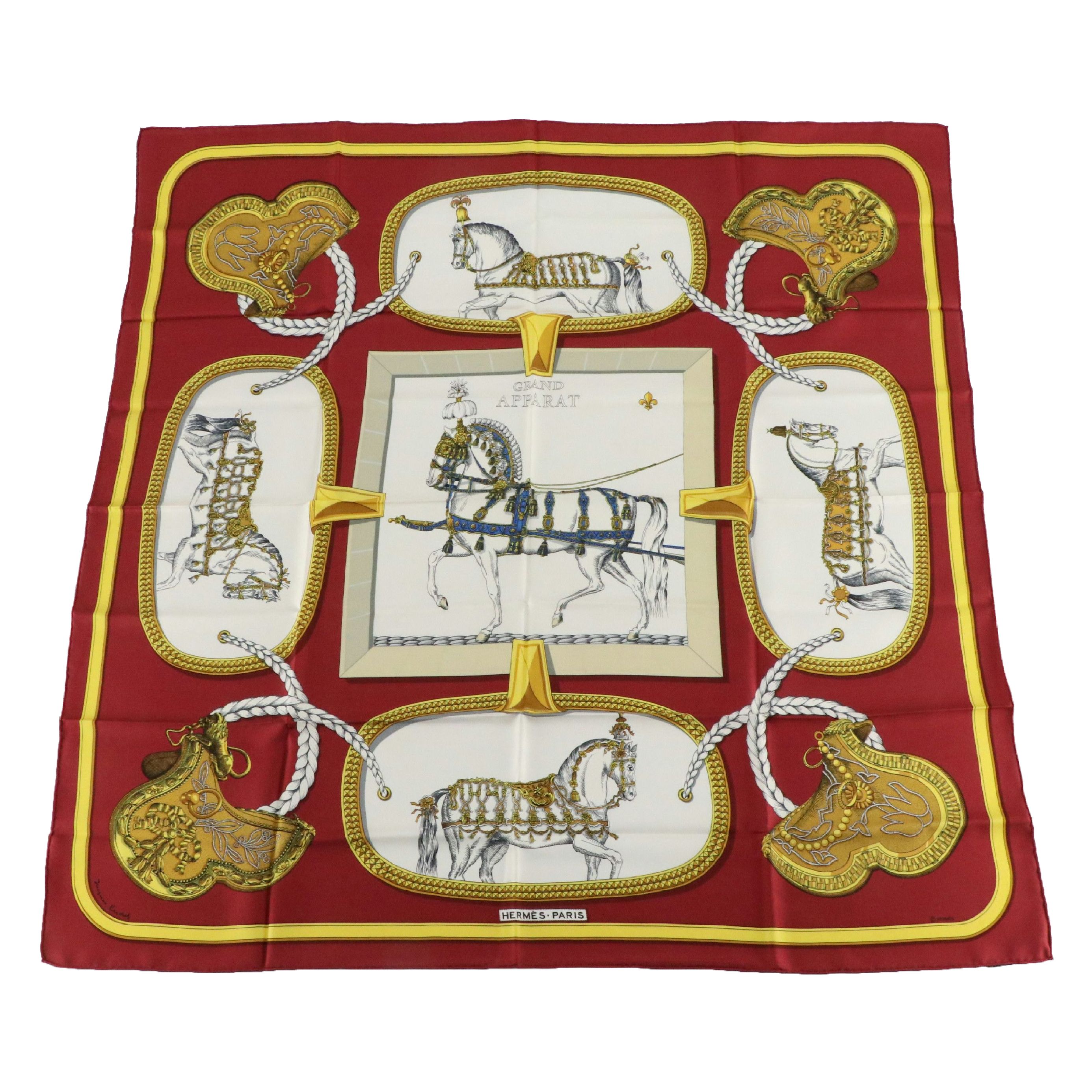 Hermès "Grand Apparat" Scarf 90 in Silk Twill with Sleeve