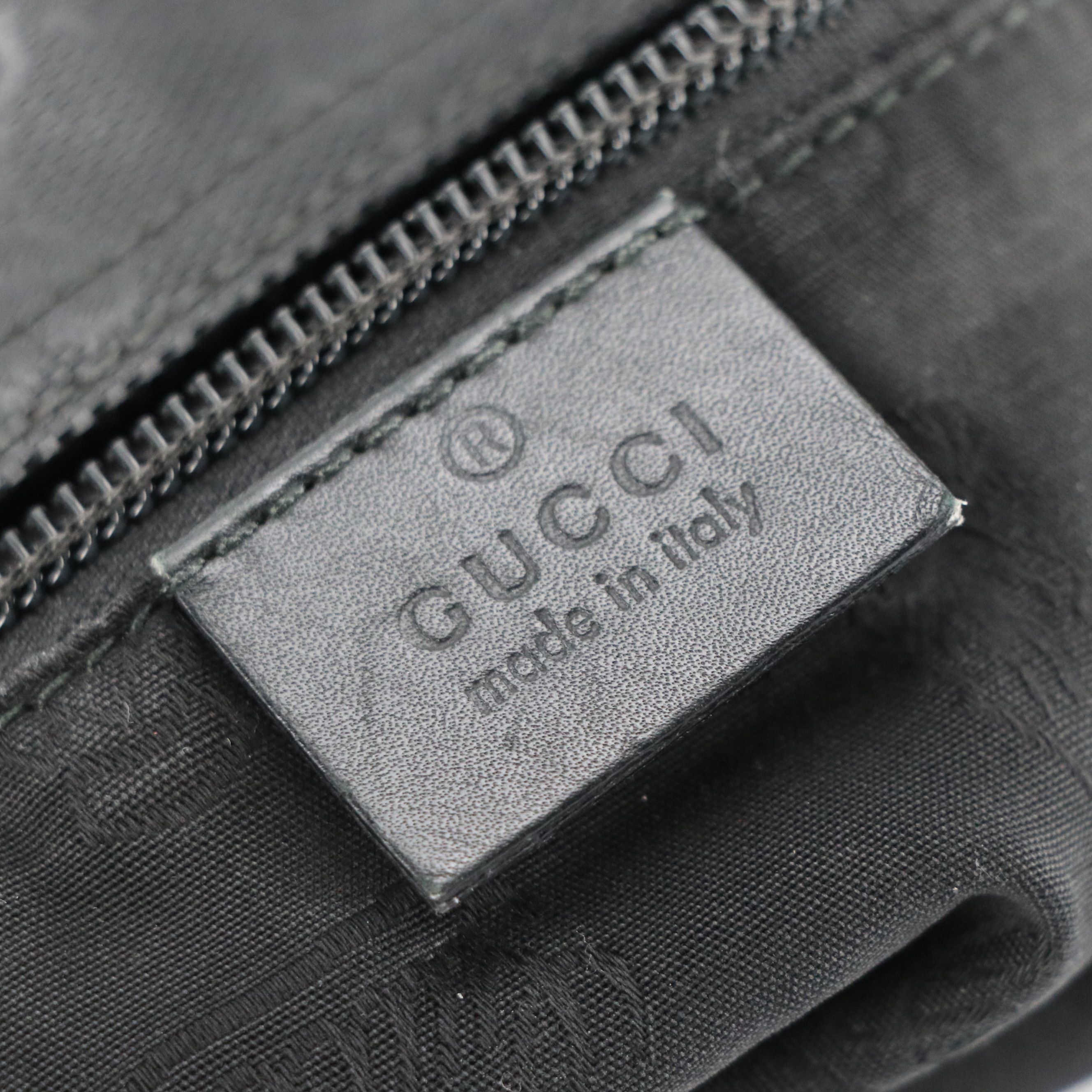 Gucci Black GG Imprimé Canvas Crossbody Messenger Bag