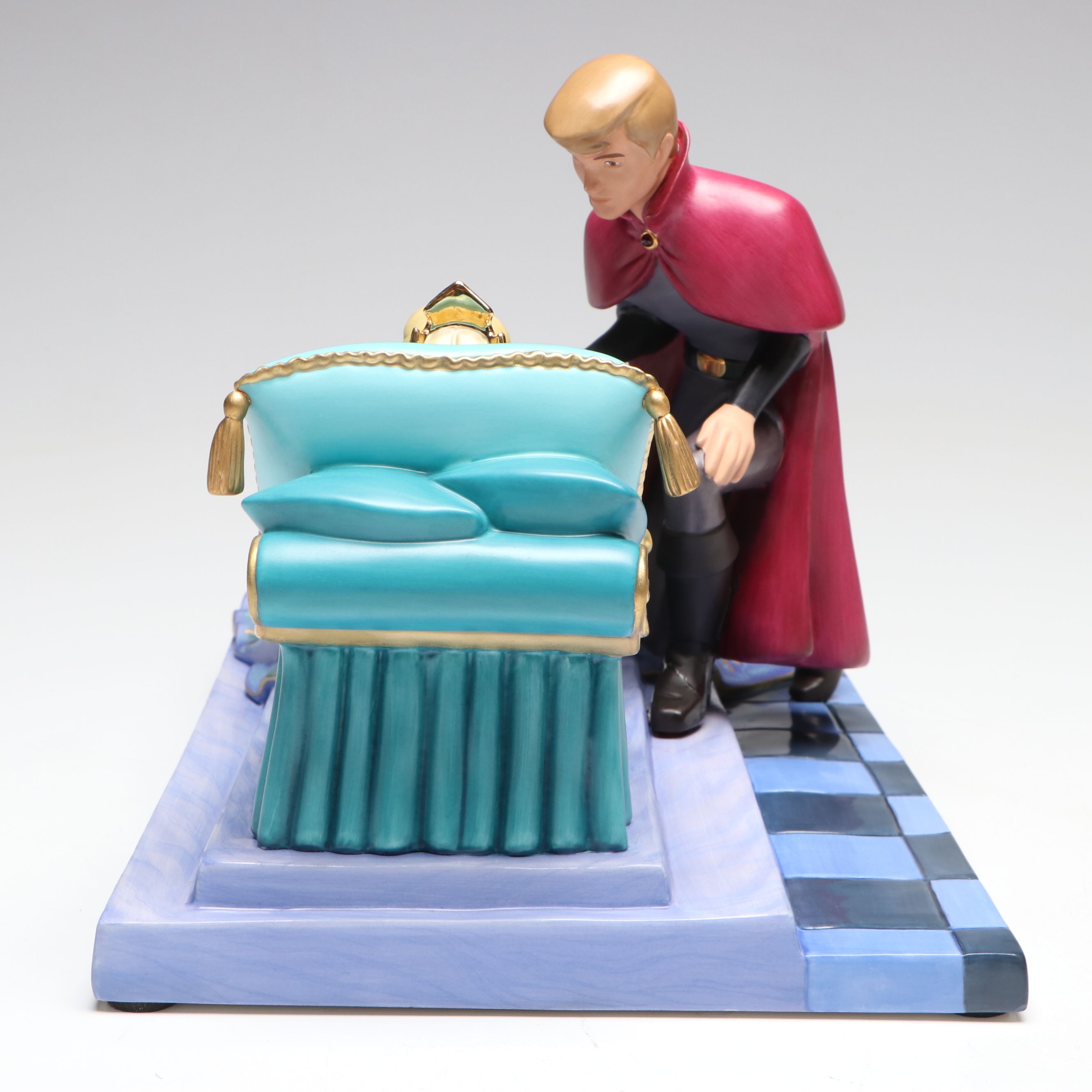 Walt Disney Classics Collection "Love's First Kiss" Figural Scene