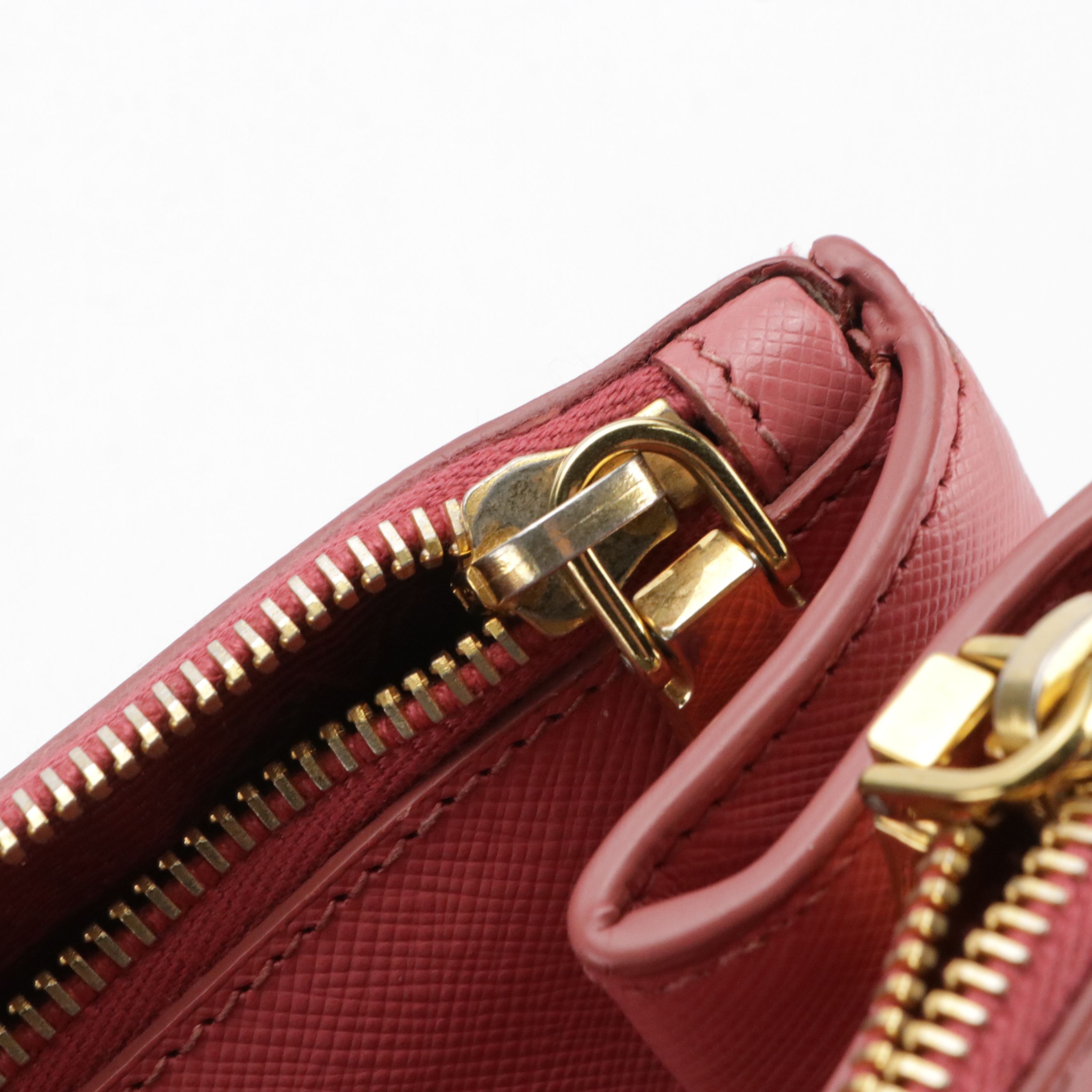 Prada Large Galleria Double Zip Top Handle Tote Bag in Pink Saffiano Leather