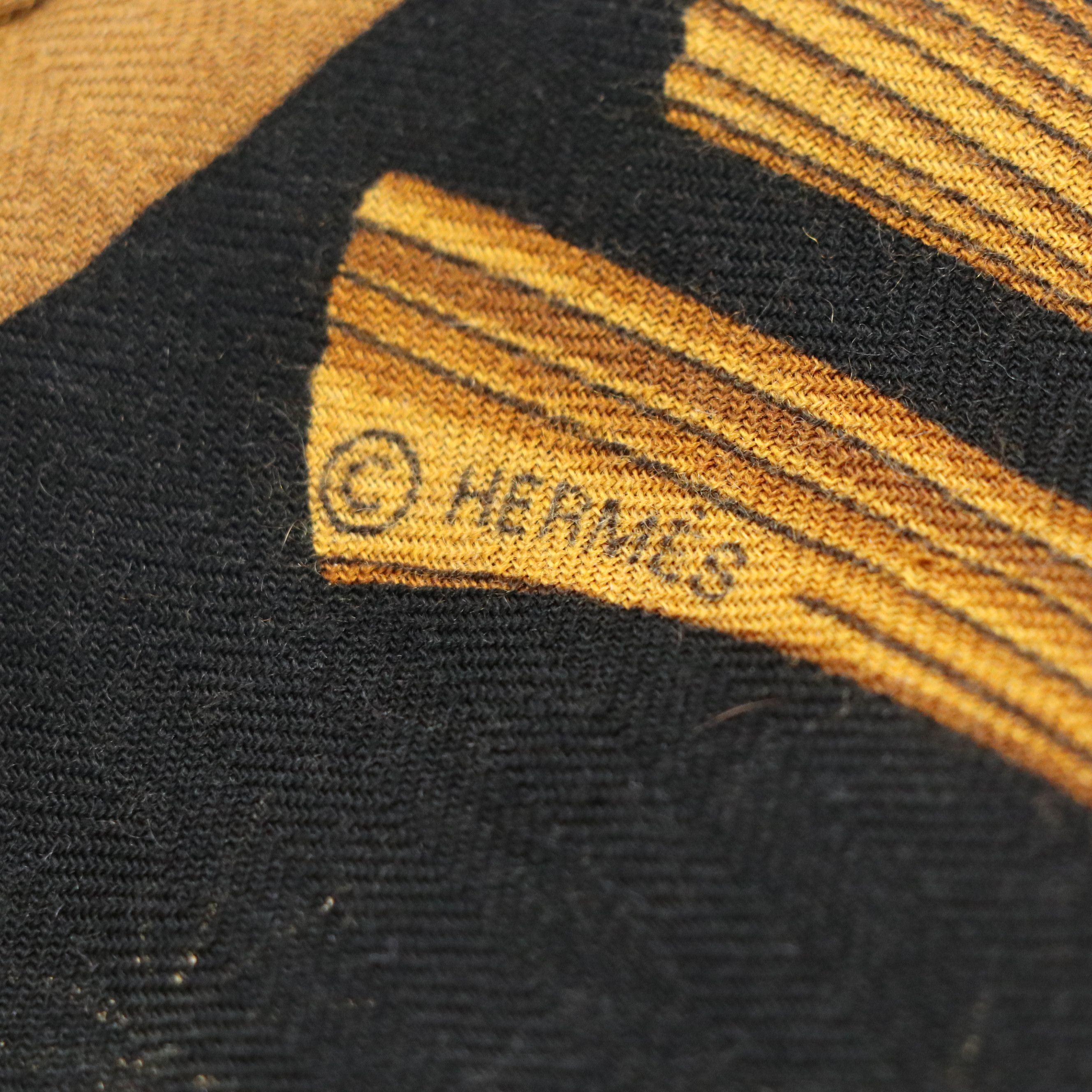 Hermès "Sur Un Tapis Volant" Scarf 140 in Cashmere/Silk Blend with Box
