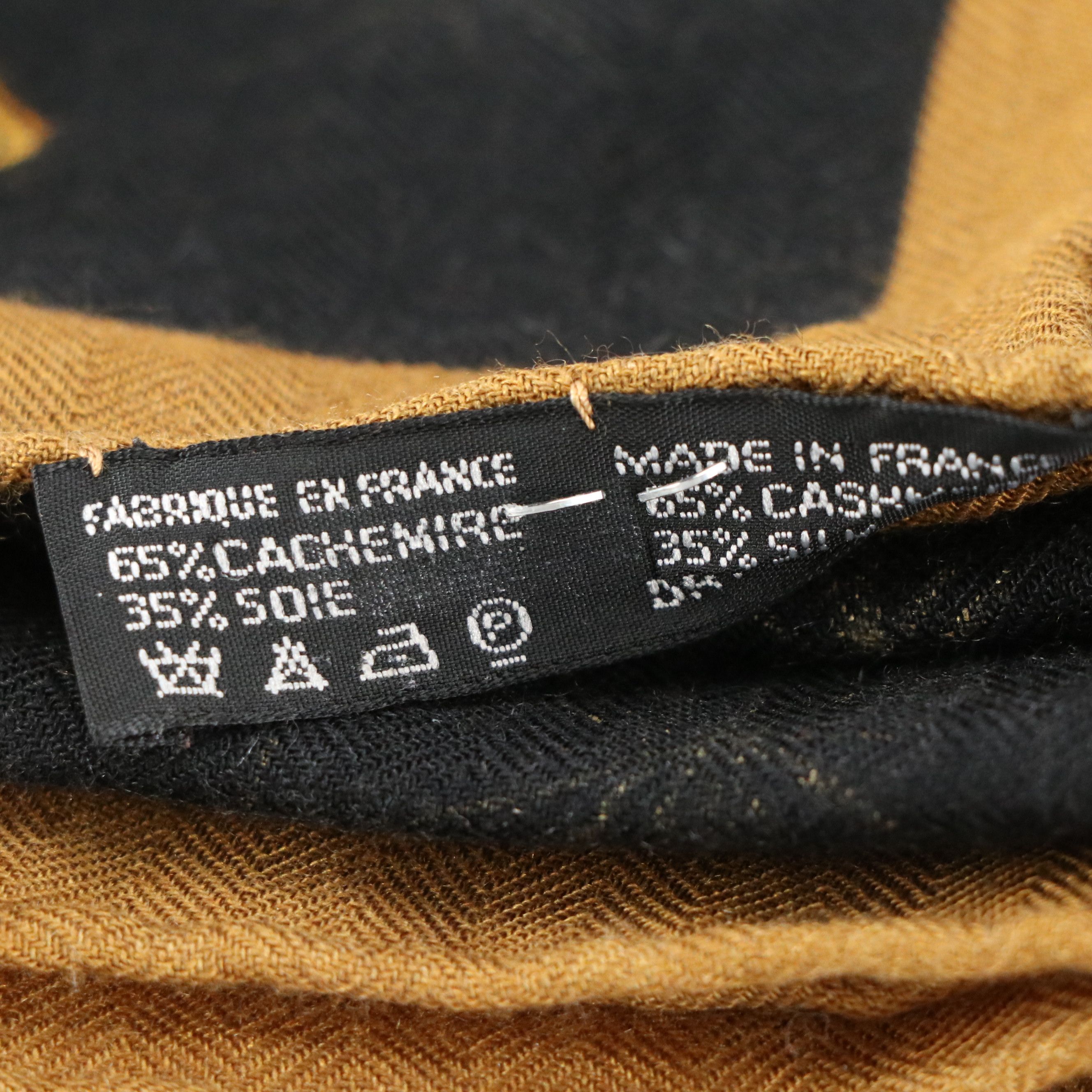 Hermès "Sur Un Tapis Volant" Scarf 140 in Cashmere/Silk Blend with Box