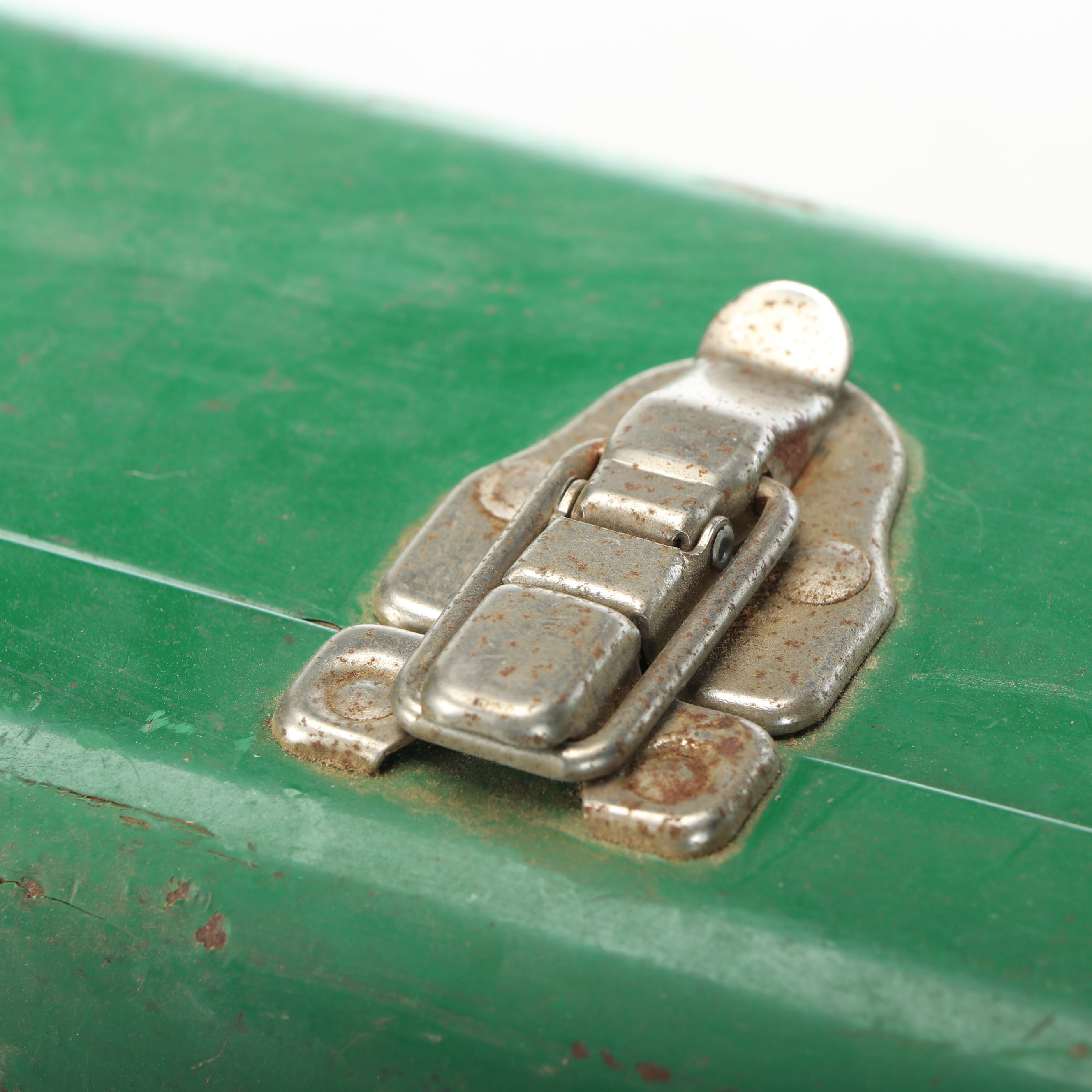 Hitachi Power Tools Corded Reciprocating Saw with Vintage Case