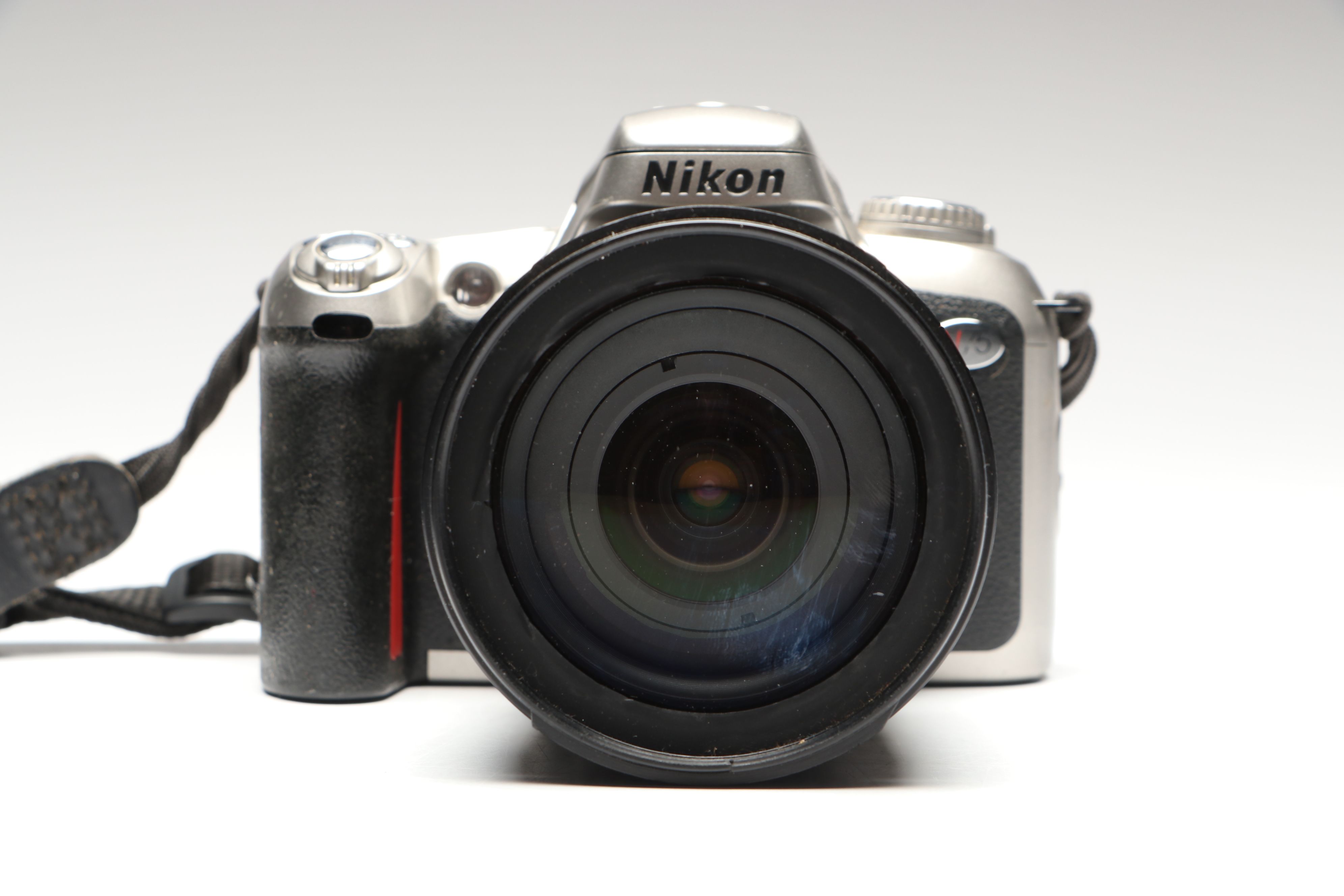 Nikon MB-D100 and Other Digital Cameras