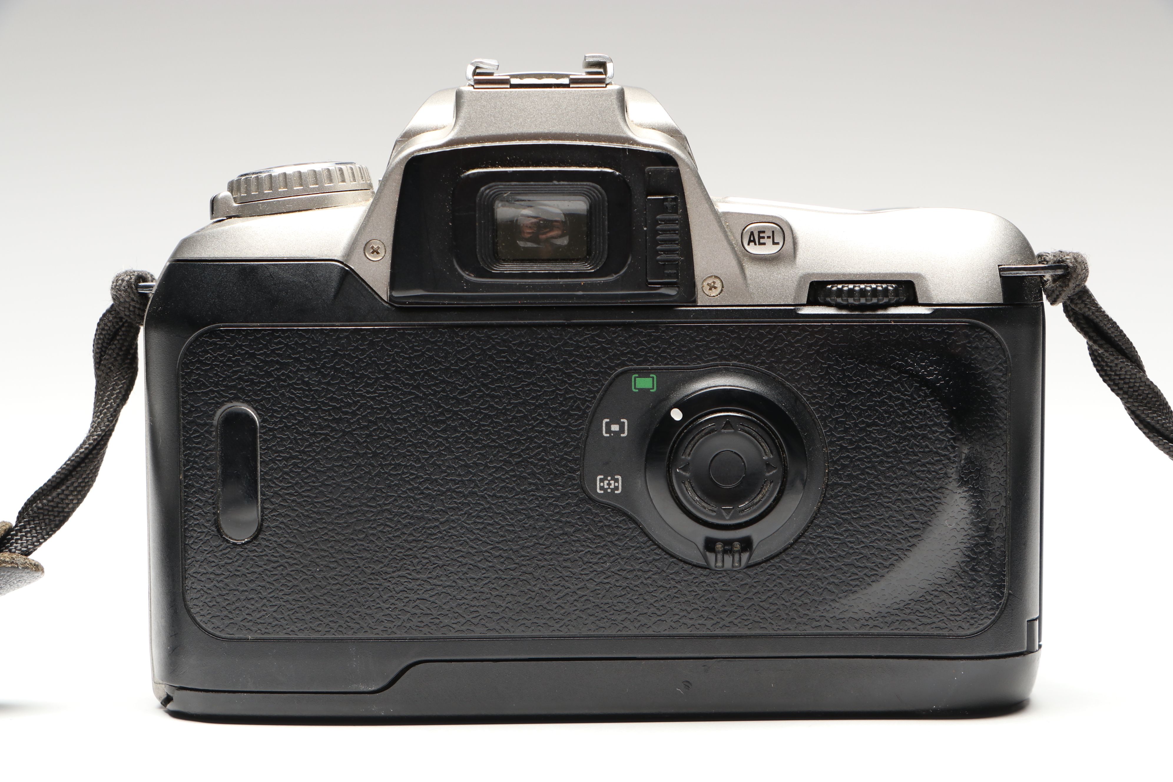 Nikon MB-D100 and Other Digital Cameras