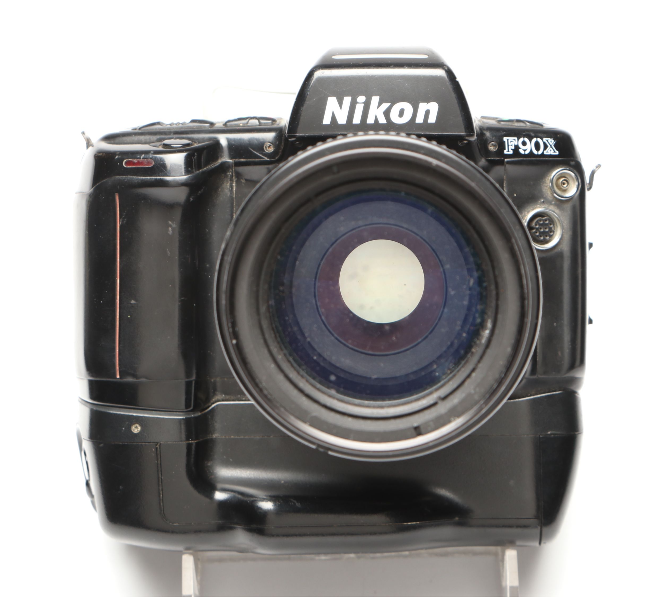 Nikon MB-D100 and Other Digital Cameras
