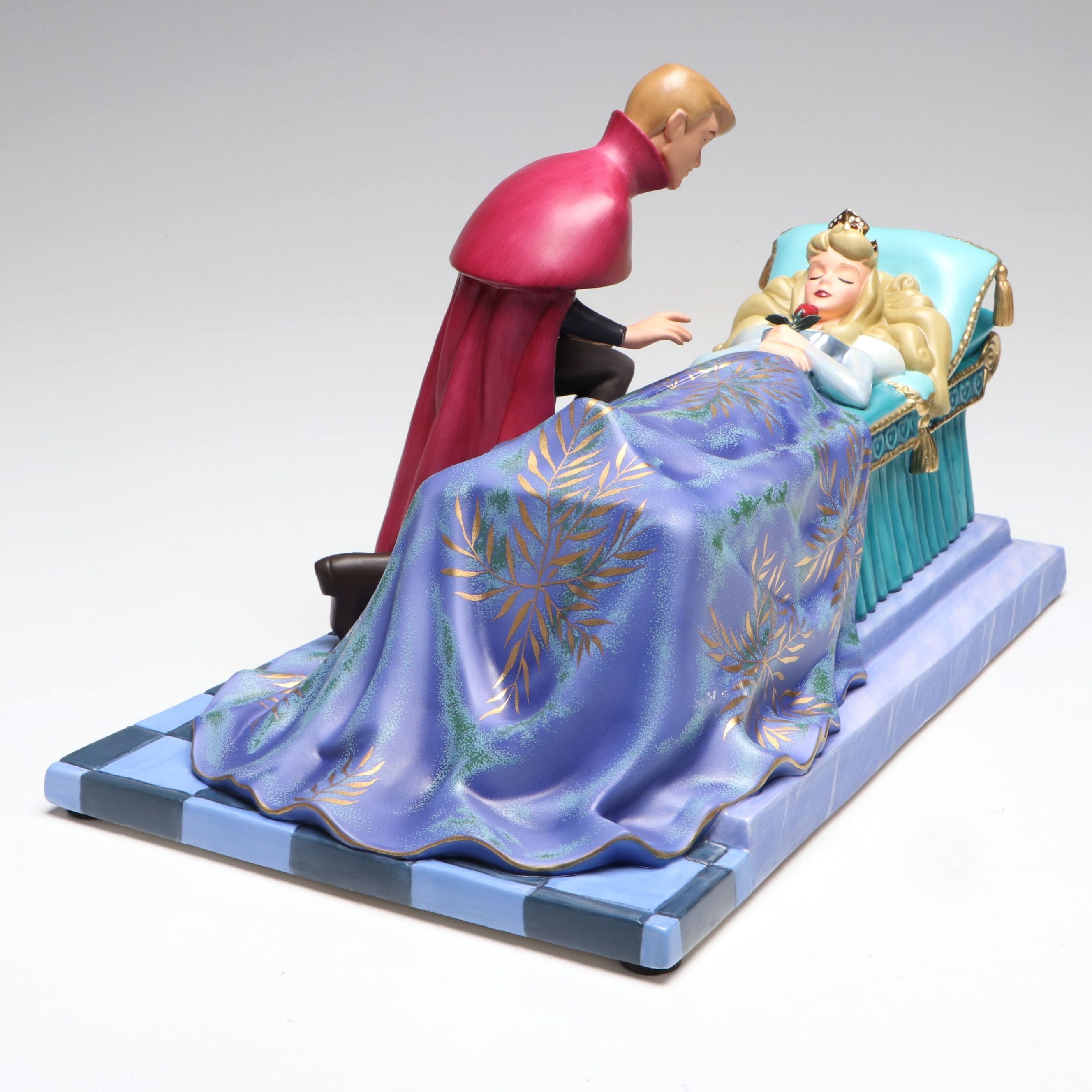 Walt Disney Classics Collection "Love's First Kiss" Figural Scene