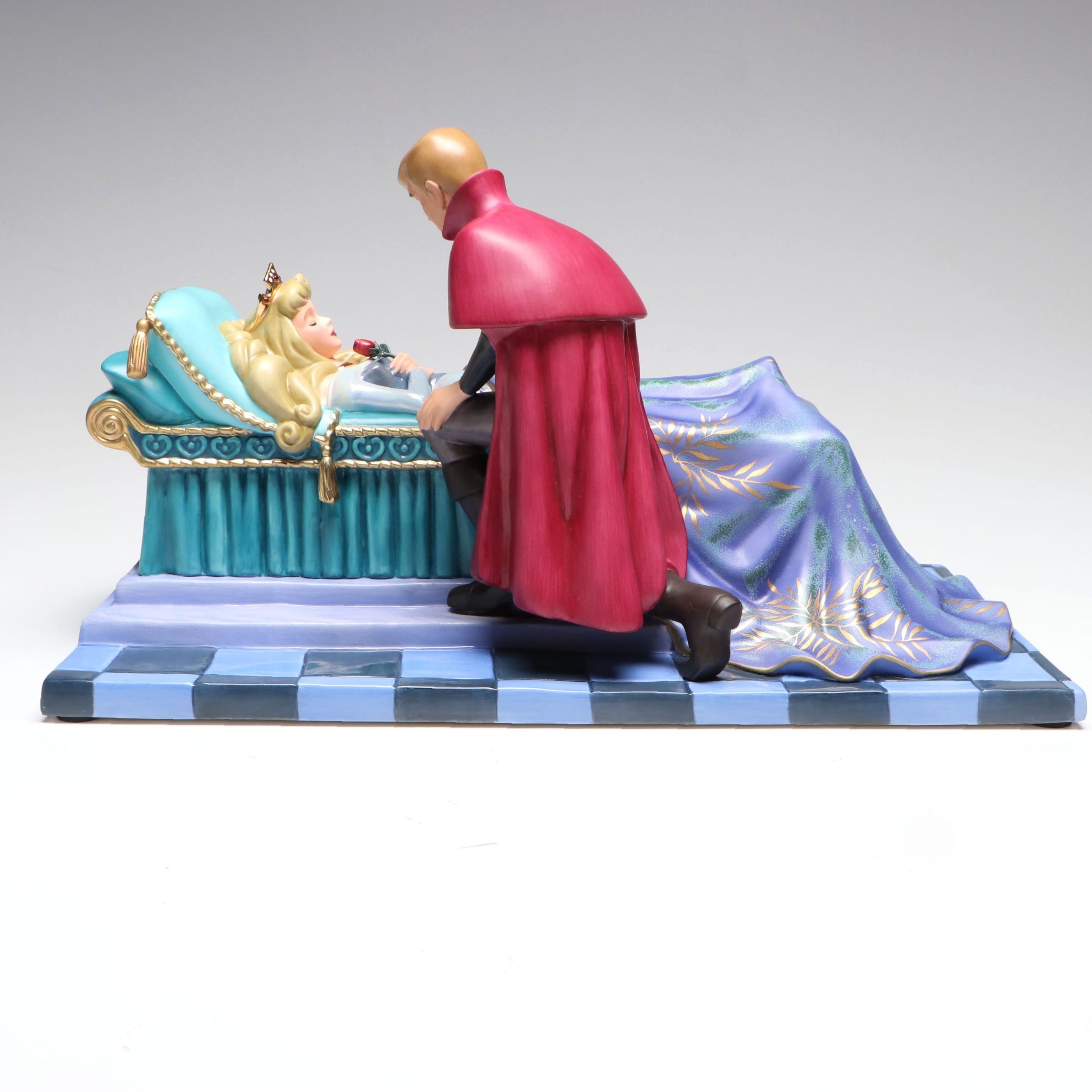 Walt Disney Classics Collection "Love's First Kiss" Figural Scene