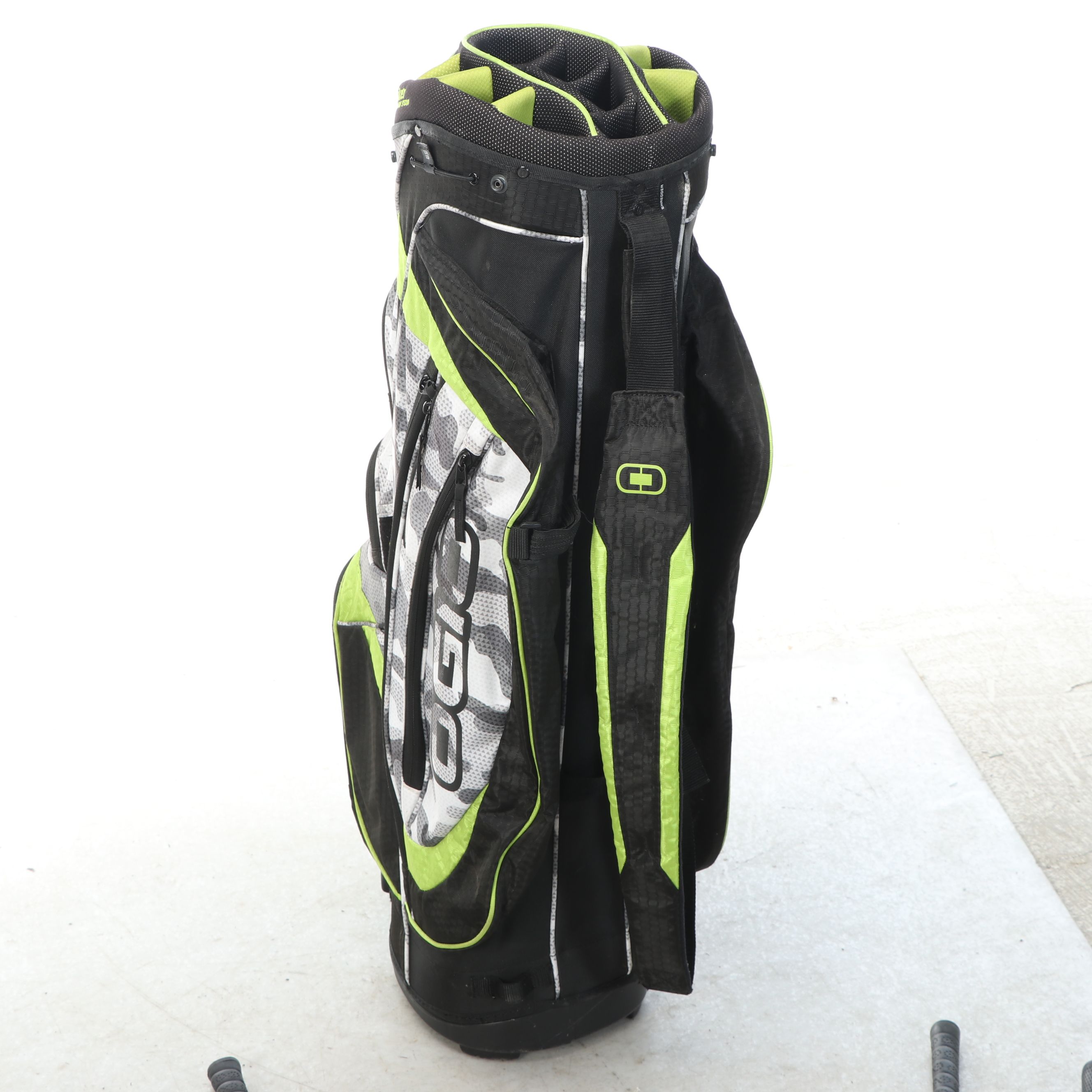 Mizuno "T-Zoid" with Taylormade and Other Golf Clubs