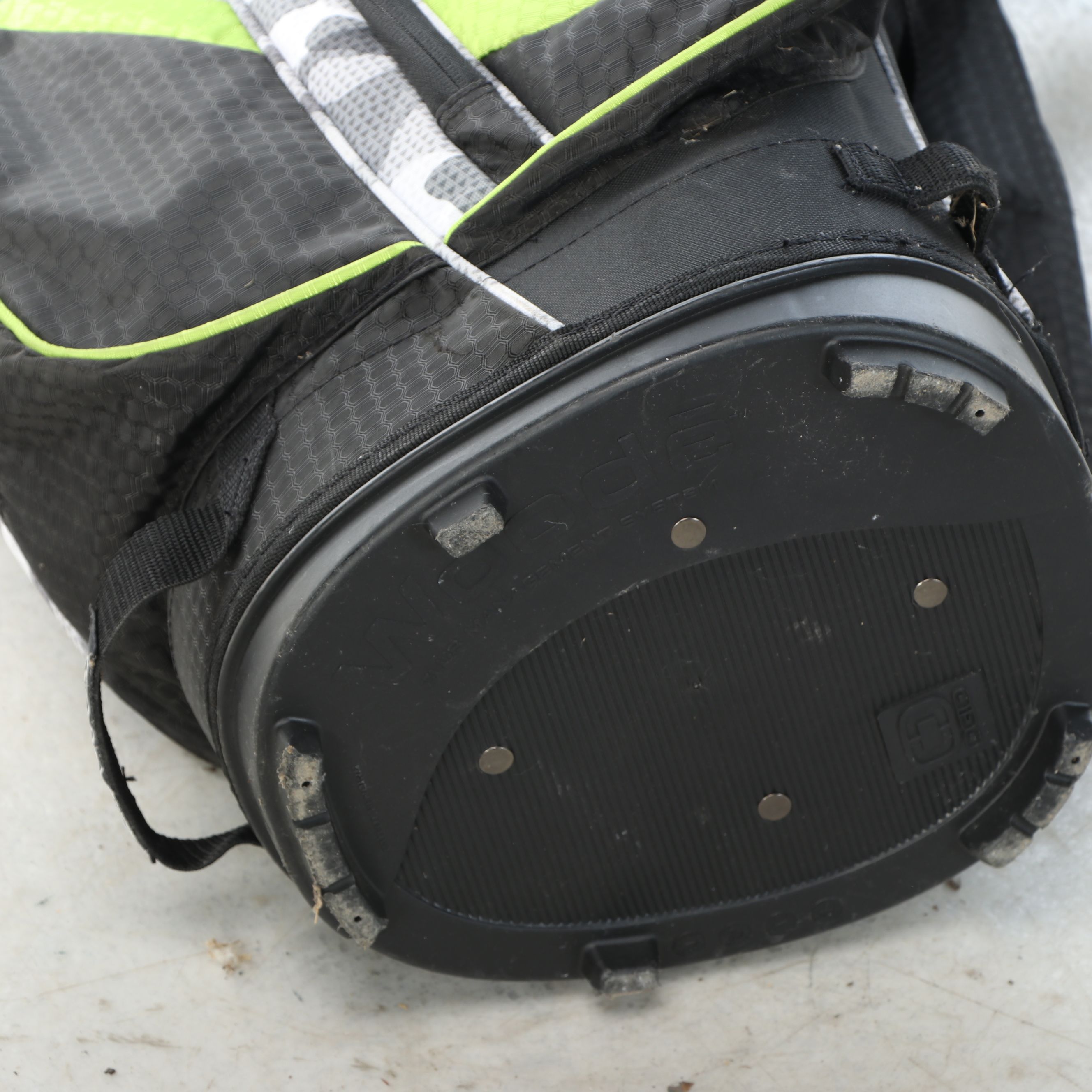 Mizuno "T-Zoid" with Taylormade and Other Golf Clubs