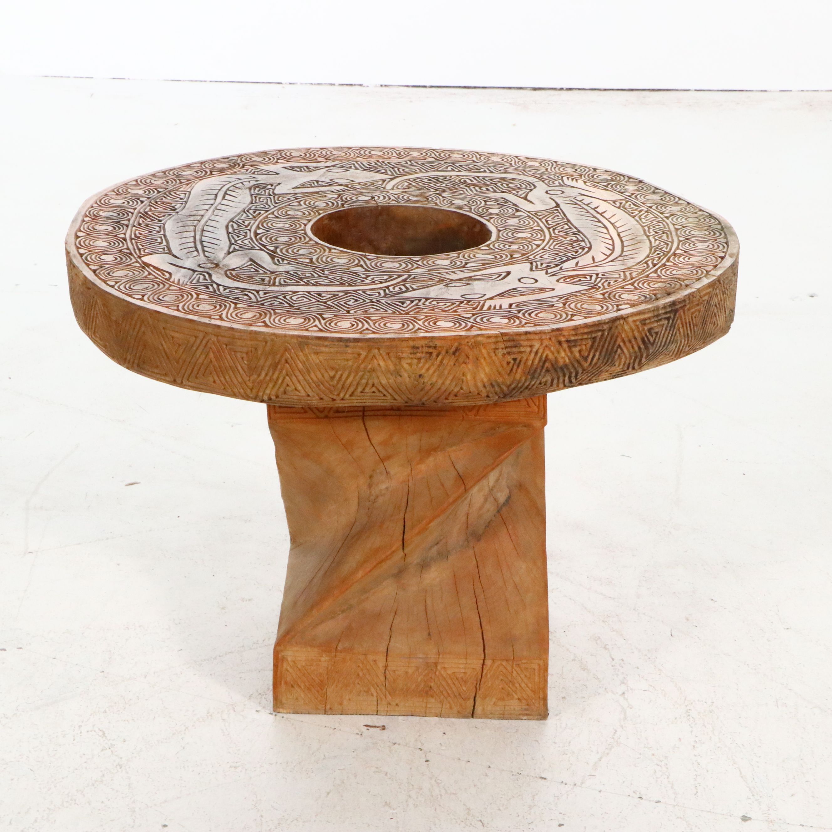 Indonesian Tribal Dayak Style "Aso" Double Dragon Pedestal Table
